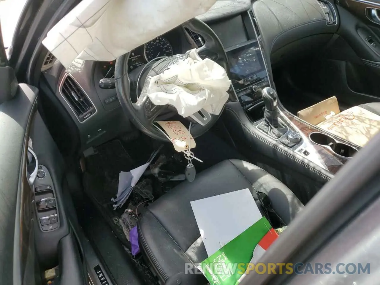 8 Photograph of a damaged car JN1EV7AR4KM558896 INFINITI Q50 2019