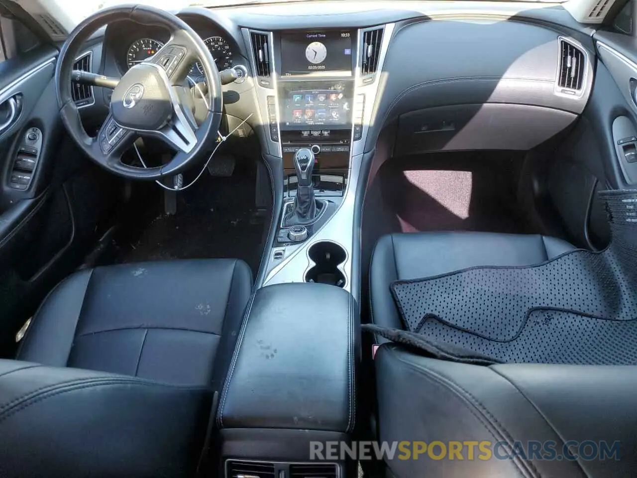 8 Photograph of a damaged car JN1EV7AR4KM591722 INFINITI Q50 2019