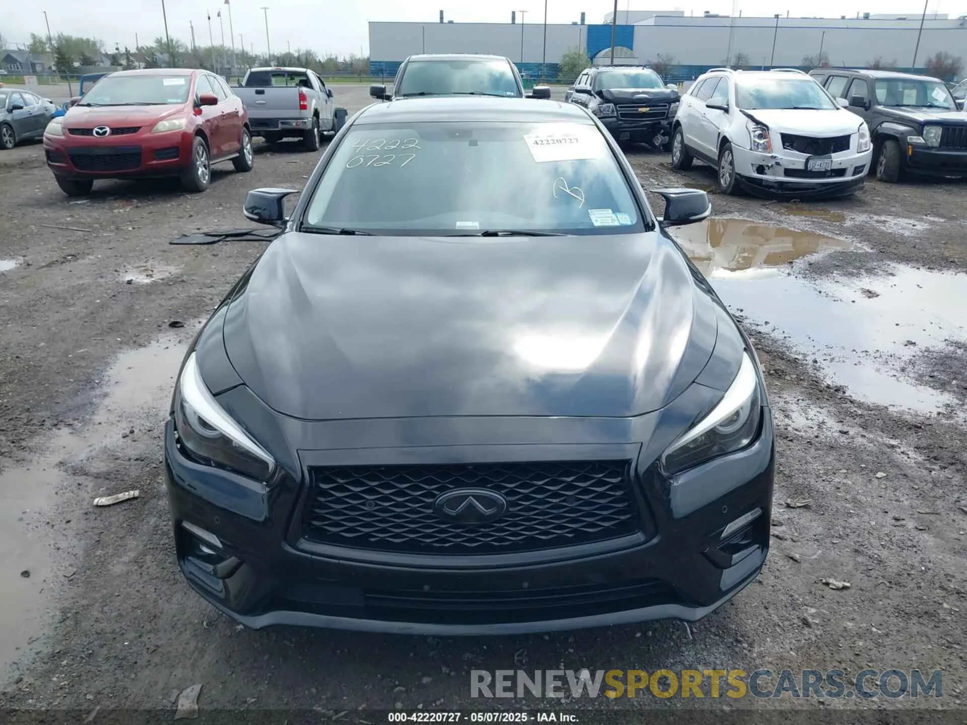 12 Photograph of a damaged car JN1EV7AR5KM552685 INFINITI Q50 2019
