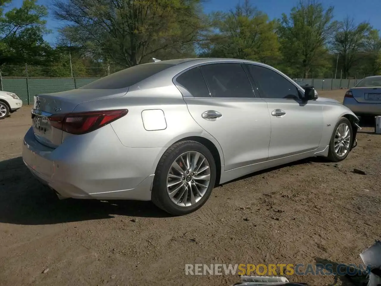 3 Photograph of a damaged car JN1EV7AR5KM556171 INFINITI Q50 2019
