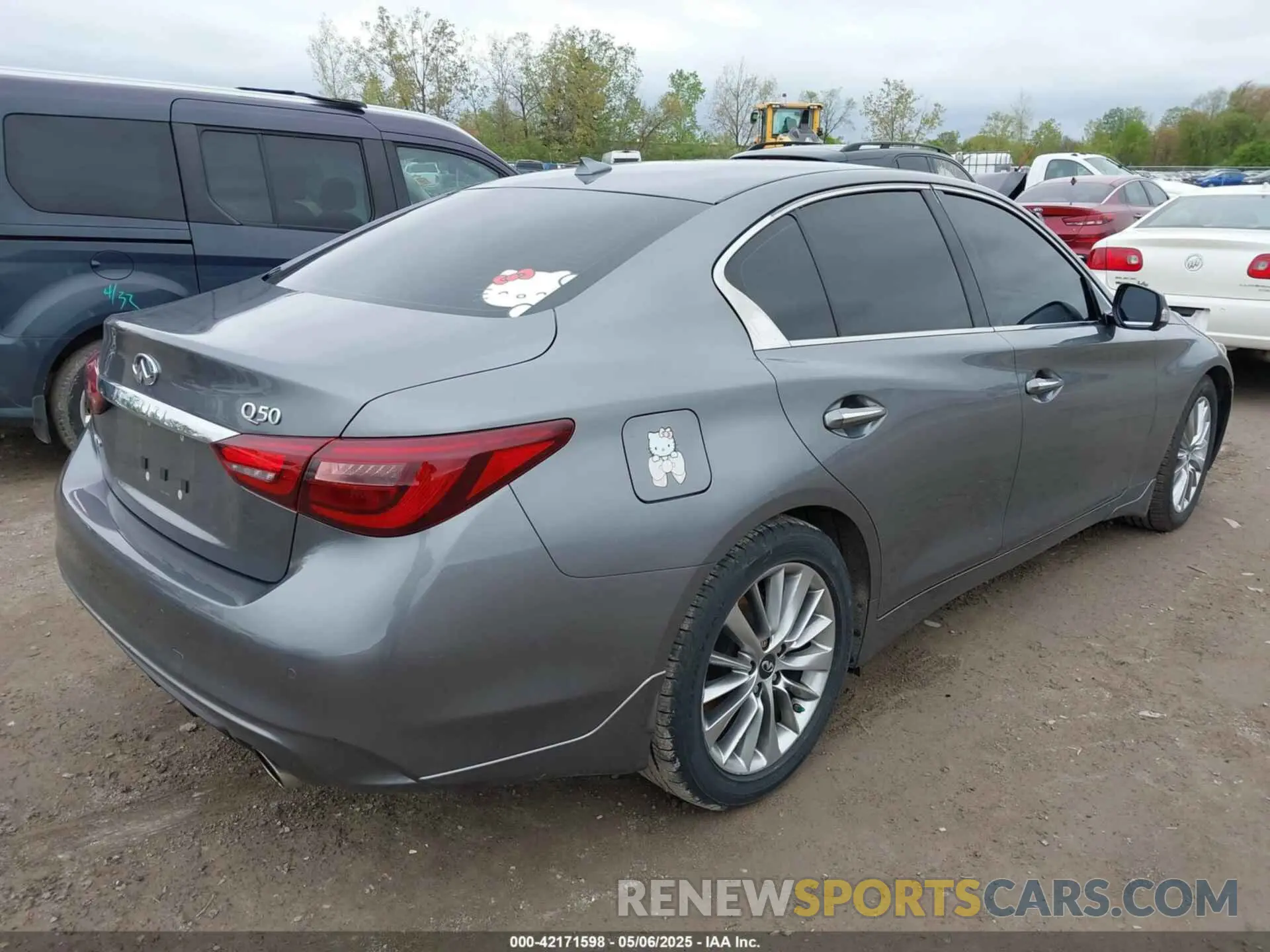 4 Photograph of a damaged car JN1EV7AR6KM550265 INFINITI Q50 2019