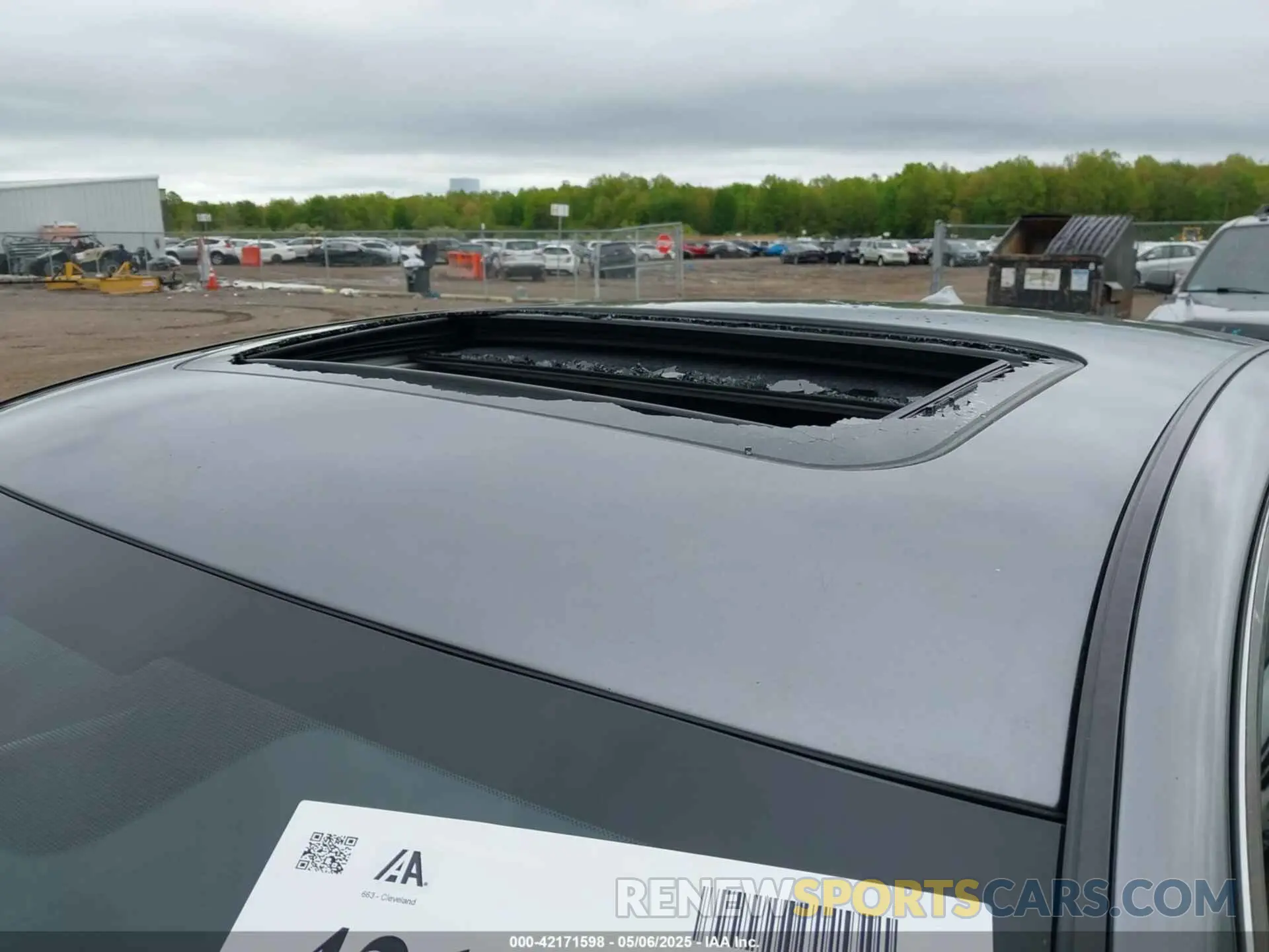6 Photograph of a damaged car JN1EV7AR6KM550265 INFINITI Q50 2019