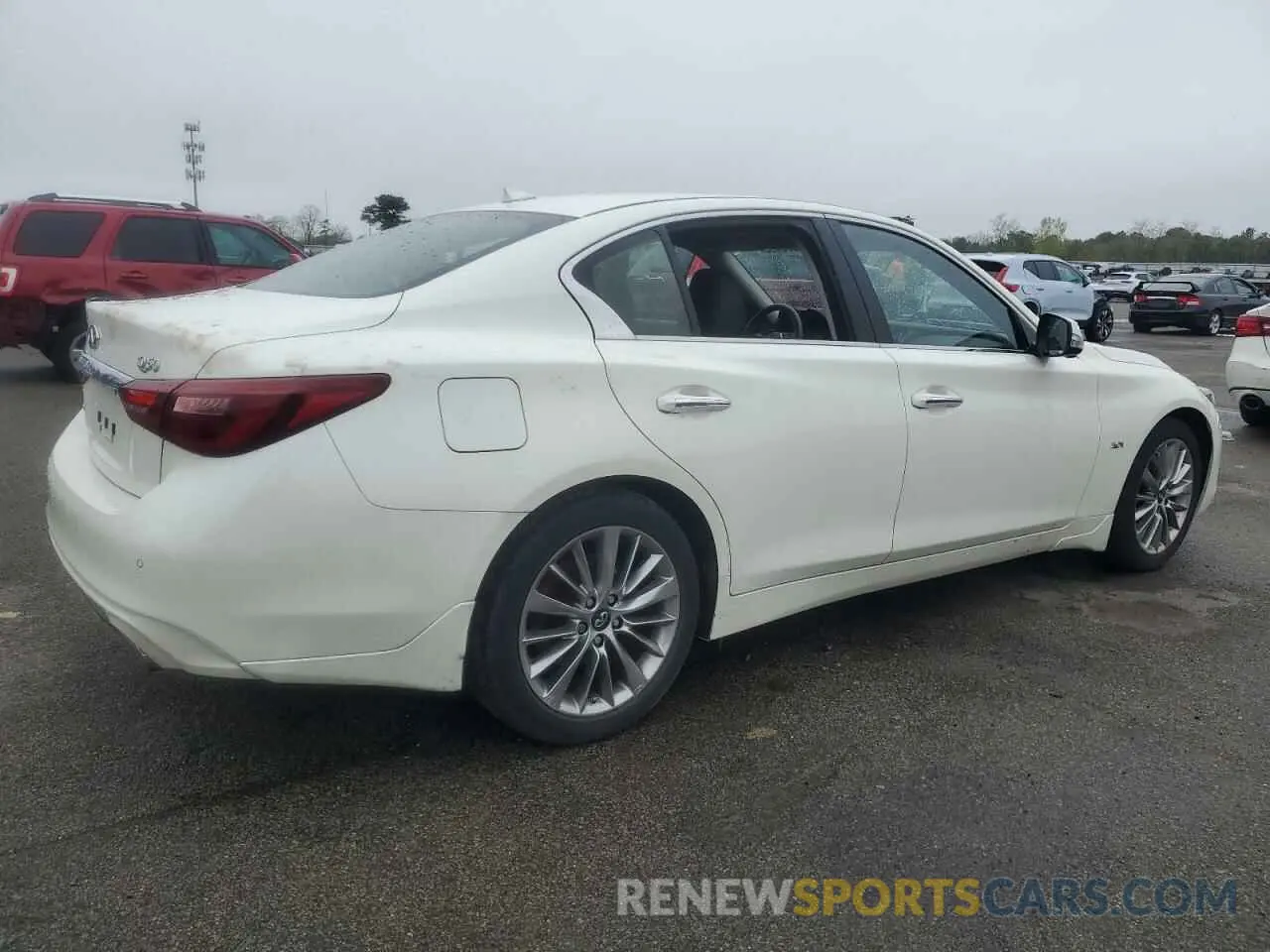 3 Photograph of a damaged car JN1EV7AR6KM552260 INFINITI Q50 2019