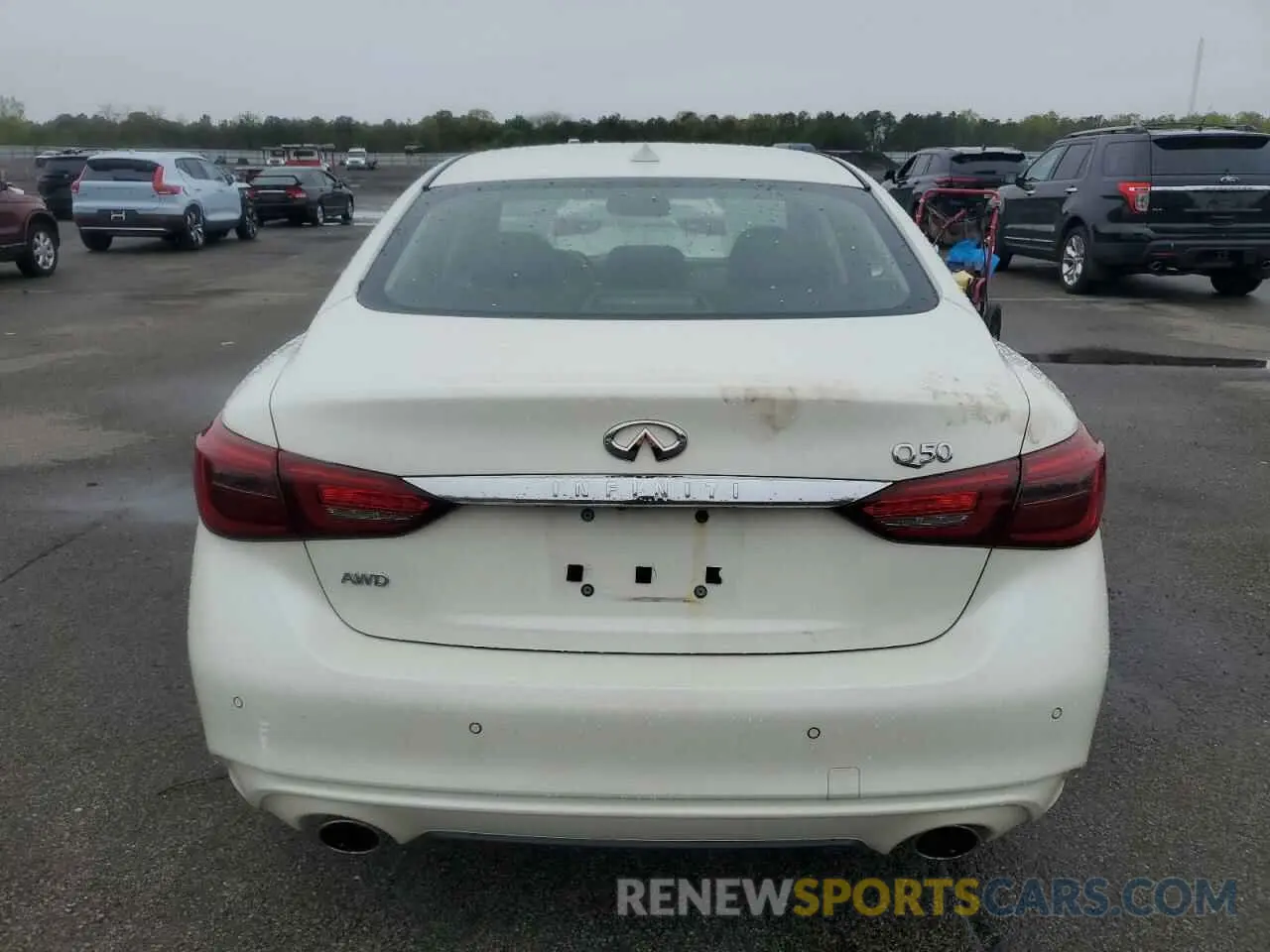 6 Photograph of a damaged car JN1EV7AR6KM552260 INFINITI Q50 2019