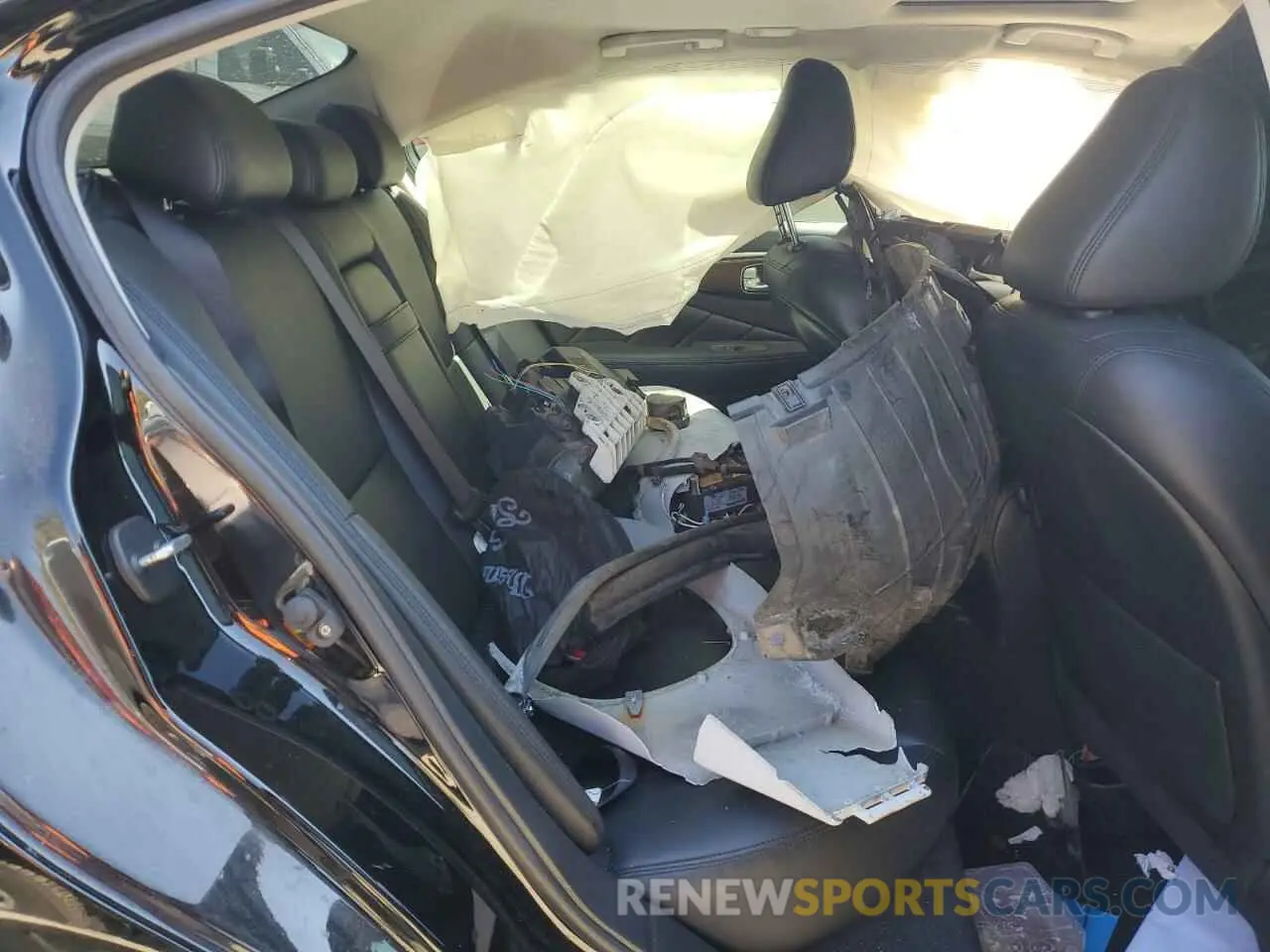 10 Photograph of a damaged car JN1EV7AR6KM553747 INFINITI Q50 2019