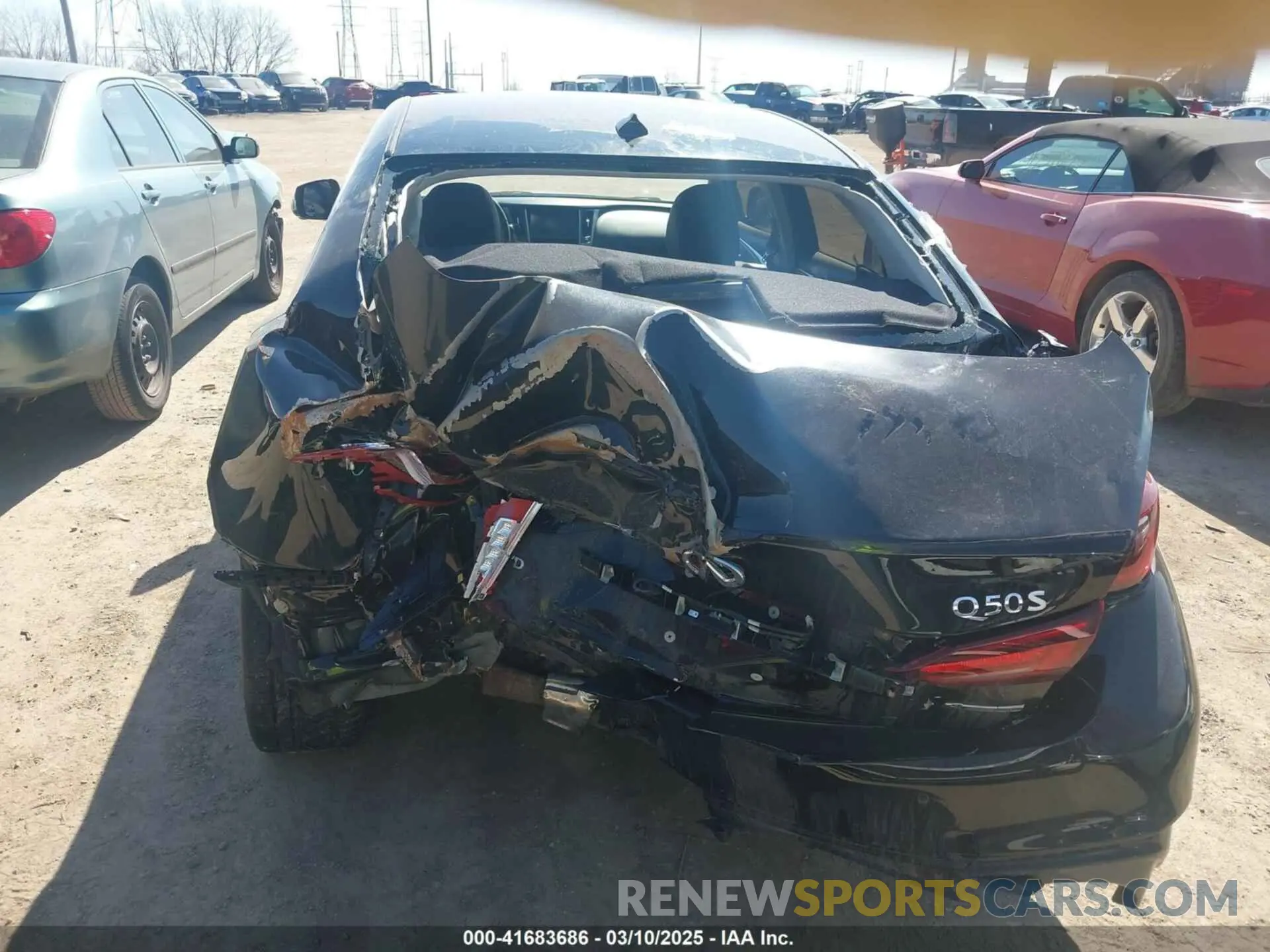 6 Photograph of a damaged car JN1EV7AR6KM591124 INFINITI Q50 2019