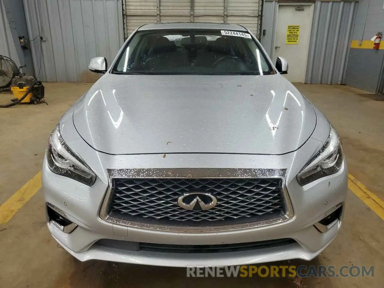 5 Photograph of a damaged car JN1EV7AR6KM592080 INFINITI Q50 2019