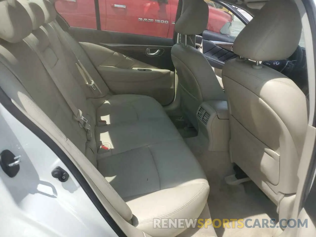 10 Photograph of a damaged car JN1EV7AR7KM552316 INFINITI Q50 2019