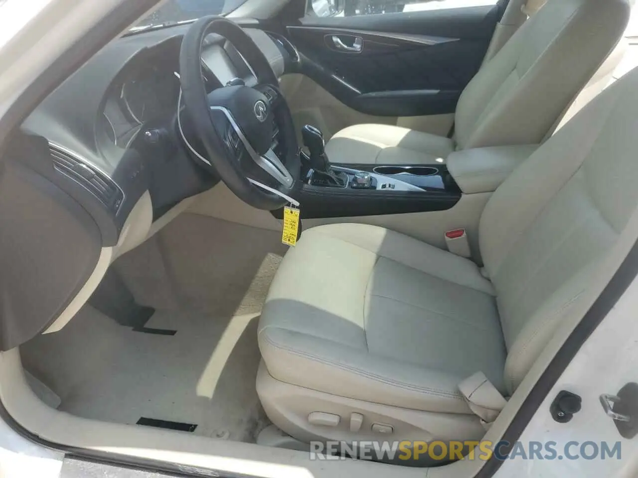 7 Photograph of a damaged car JN1EV7AR7KM552316 INFINITI Q50 2019