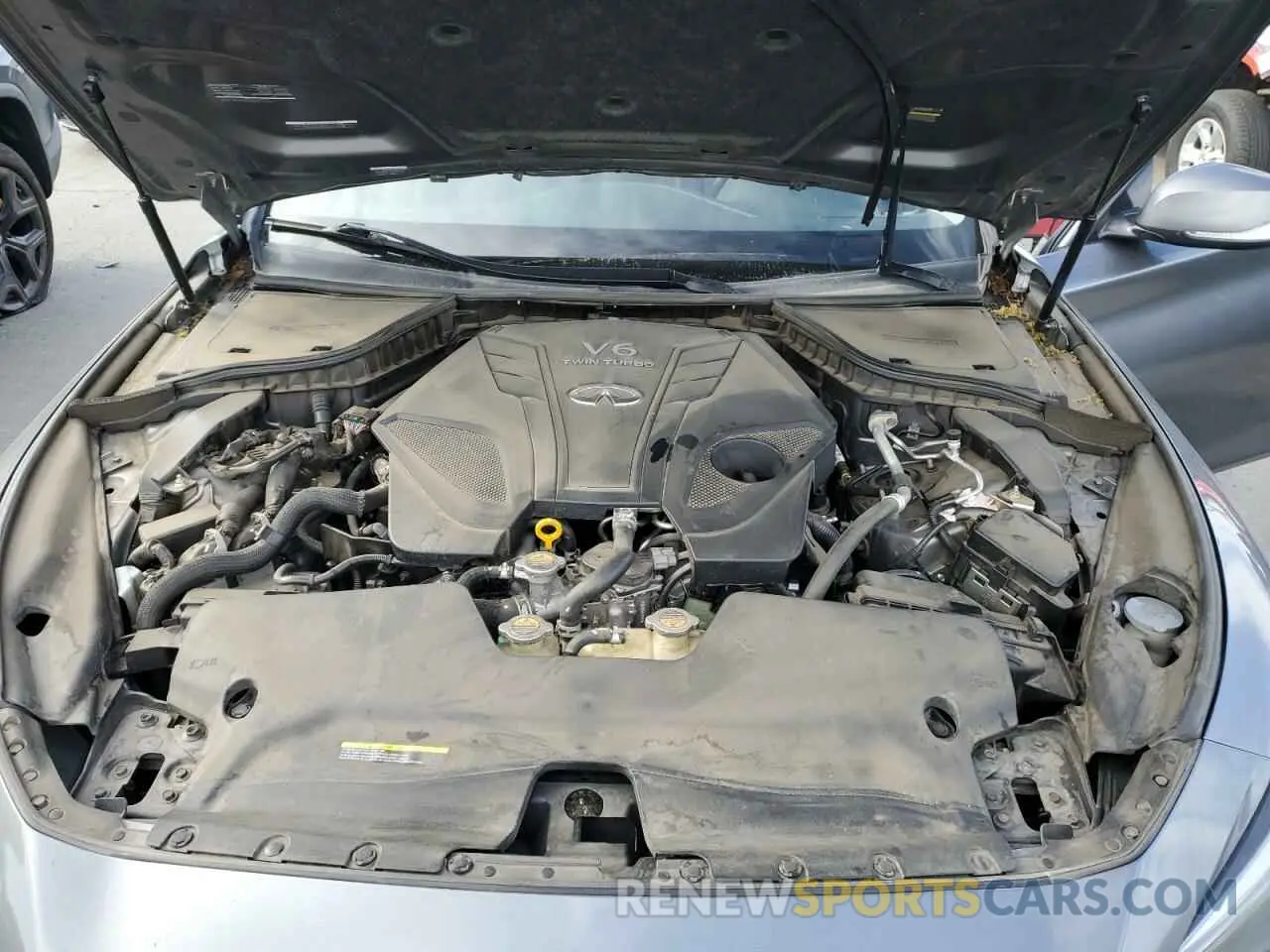 11 Photograph of a damaged car JN1EV7AR7KM557533 INFINITI Q50 2019