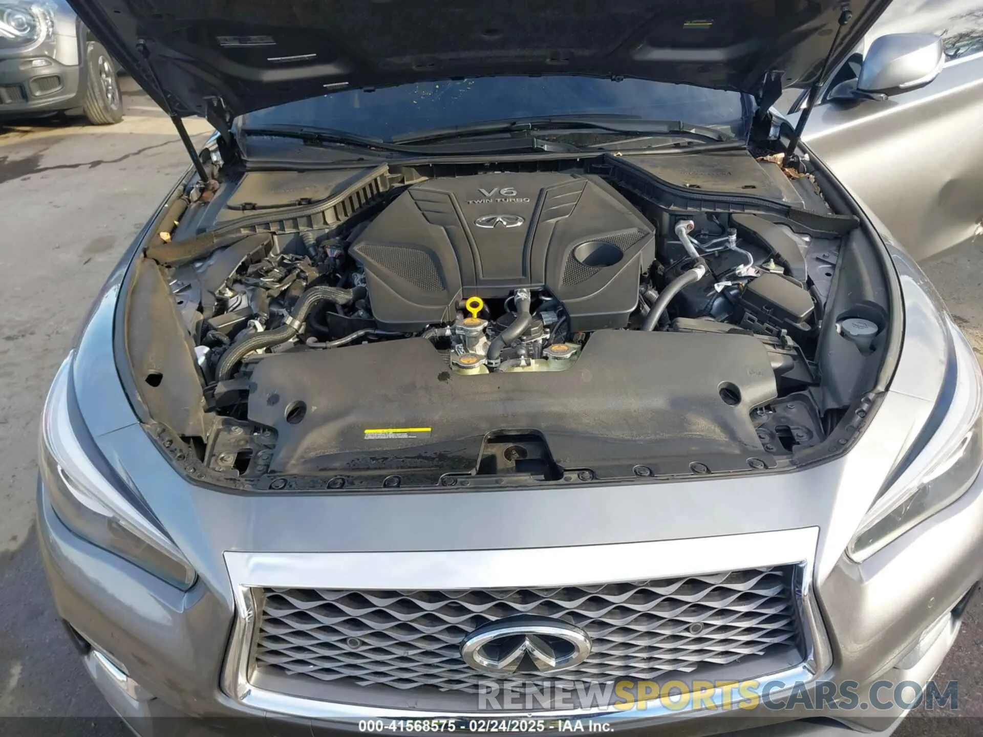 10 Photograph of a damaged car JN1EV7AR7KM559508 INFINITI Q50 2019
