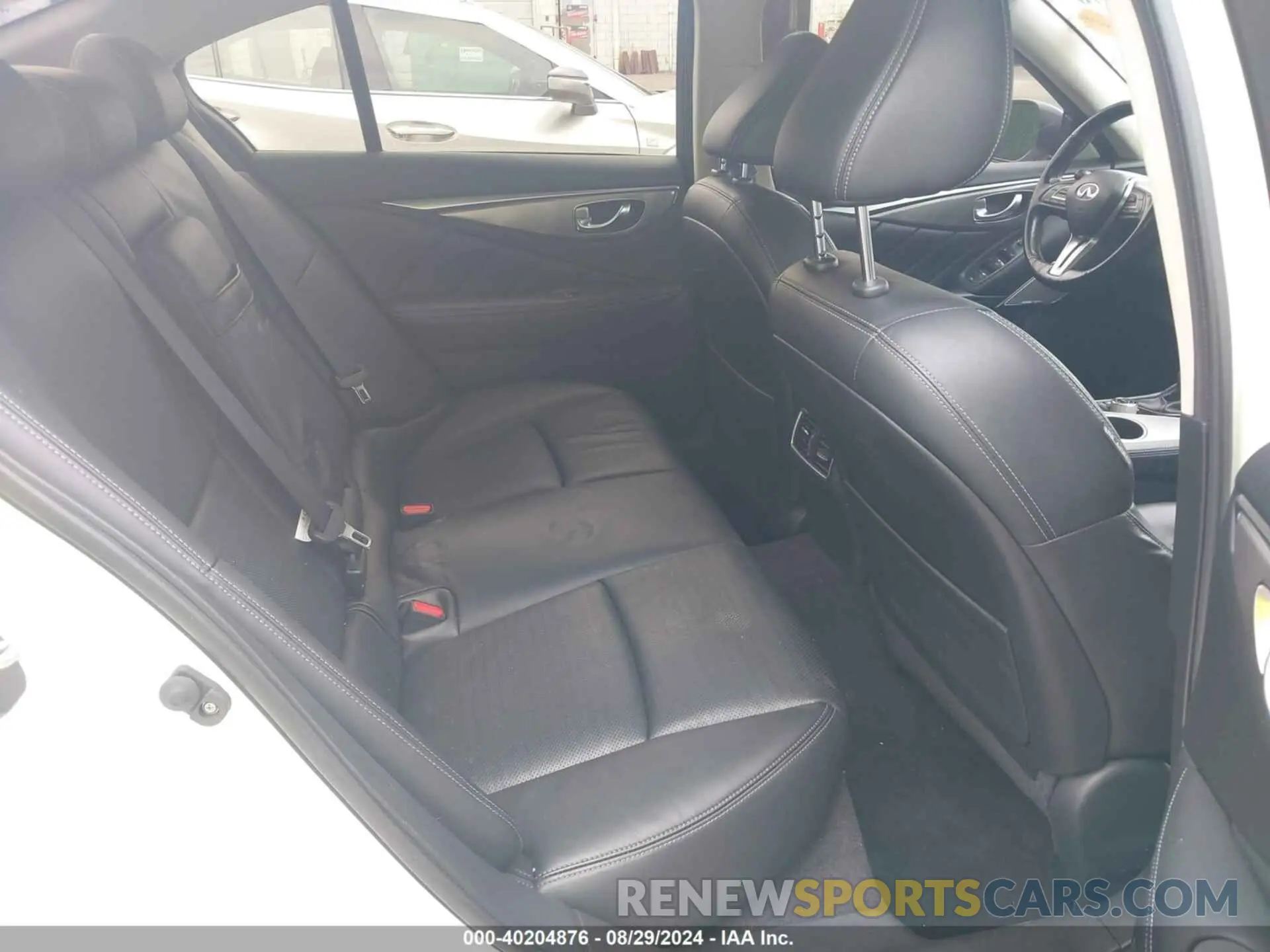 8 Photograph of a damaged car JN1EV7AR7KM590502 INFINITI Q50 2019