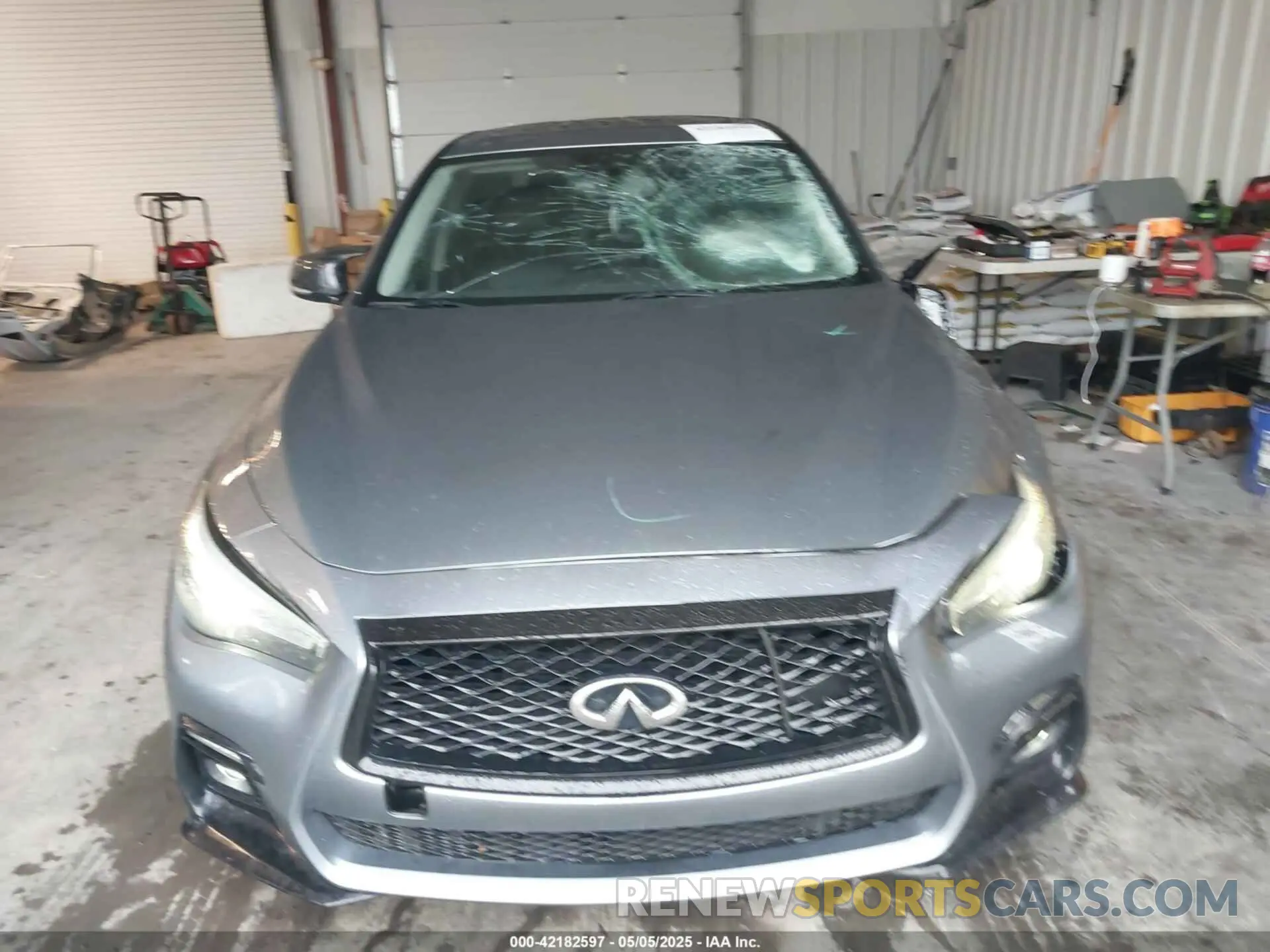 12 Photograph of a damaged car JN1EV7AR8KM555175 INFINITI Q50 2019