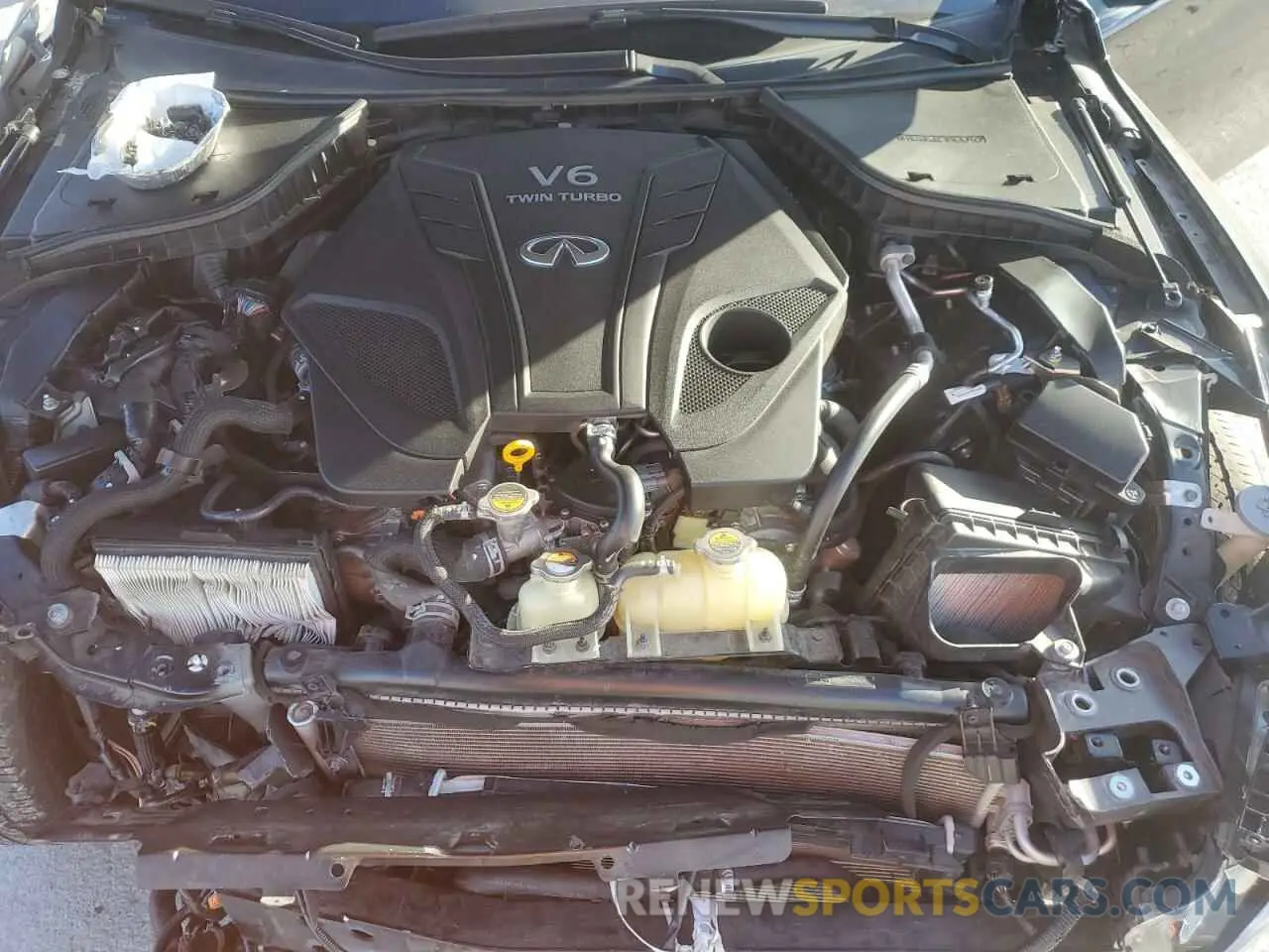 11 Photograph of a damaged car JN1EV7AR8KM555774 INFINITI Q50 2019