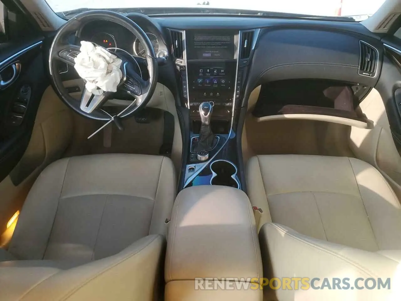 8 Photograph of a damaged car JN1EV7AR8KM555774 INFINITI Q50 2019
