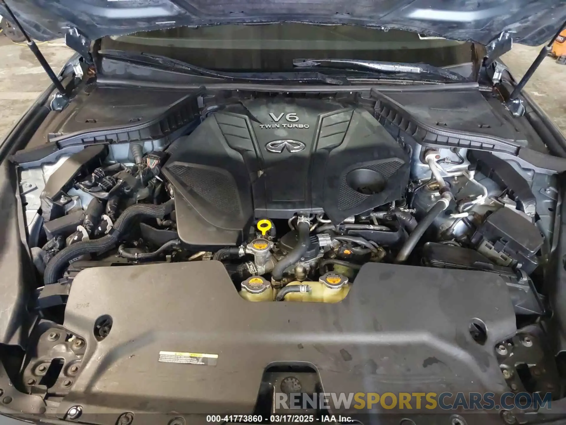 10 Photograph of a damaged car JN1EV7AR8KM591111 INFINITI Q50 2019