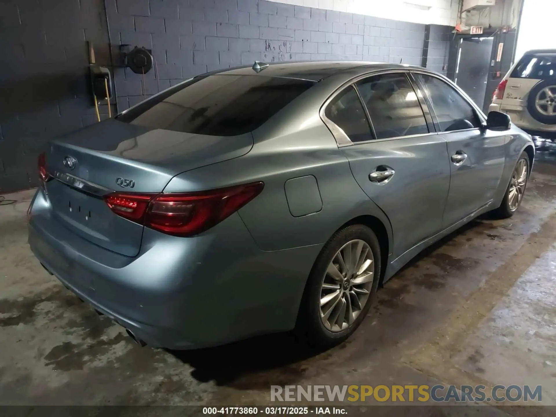 4 Photograph of a damaged car JN1EV7AR8KM591111 INFINITI Q50 2019