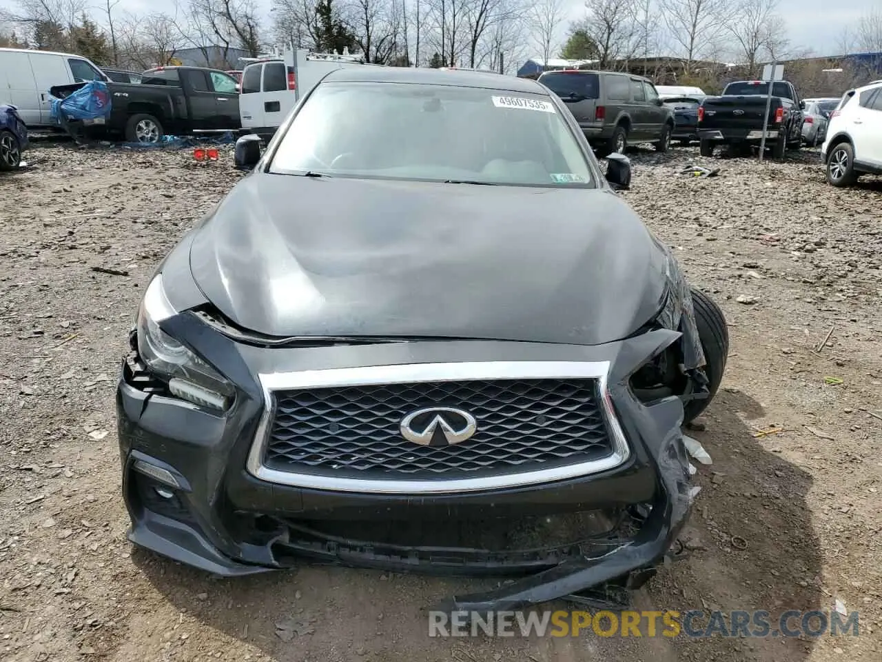 5 Photograph of a damaged car JN1EV7AR9KM555427 INFINITI Q50 2019