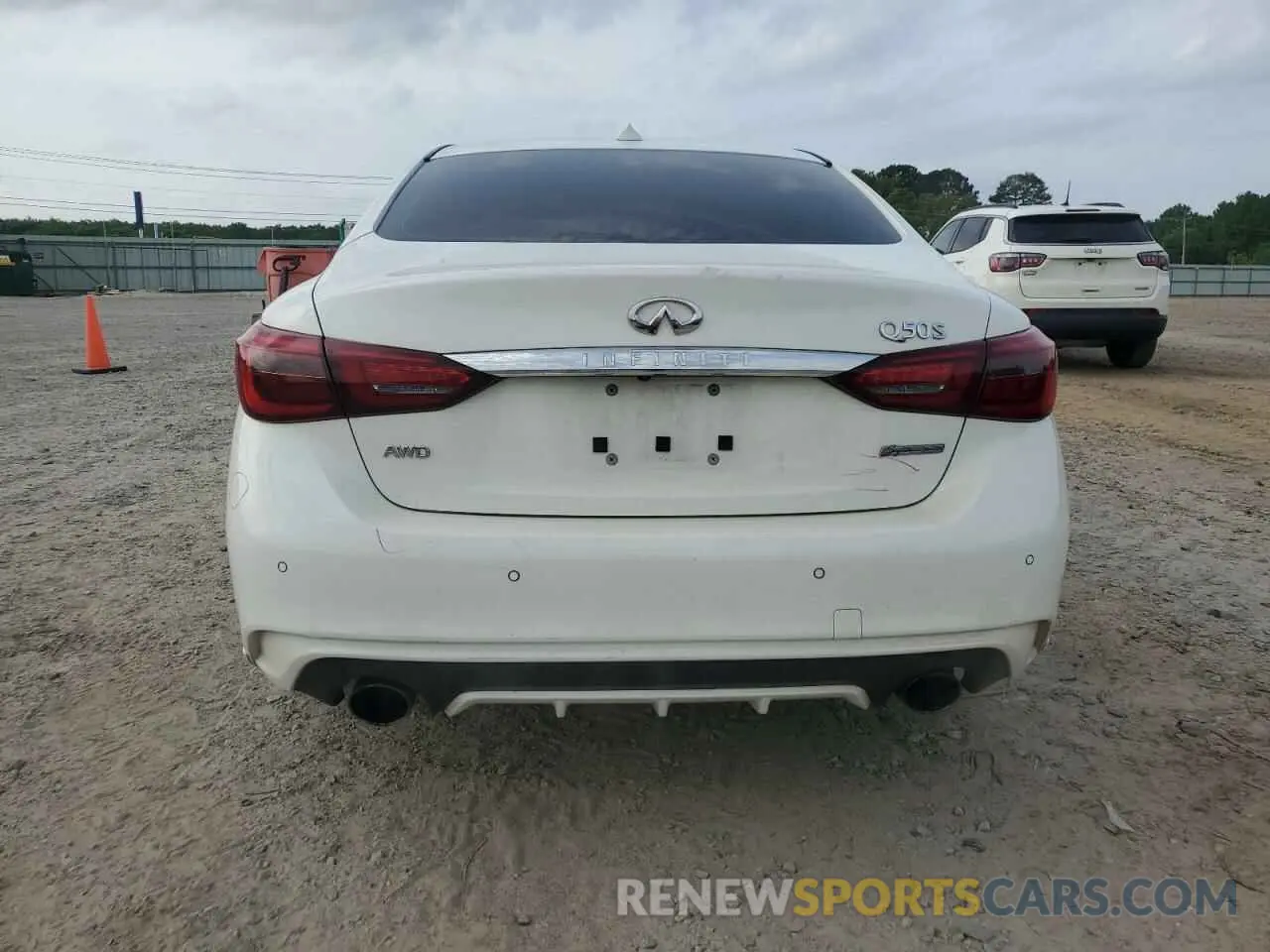 6 Photograph of a damaged car JN1EV7AR9KM591389 INFINITI Q50 2019