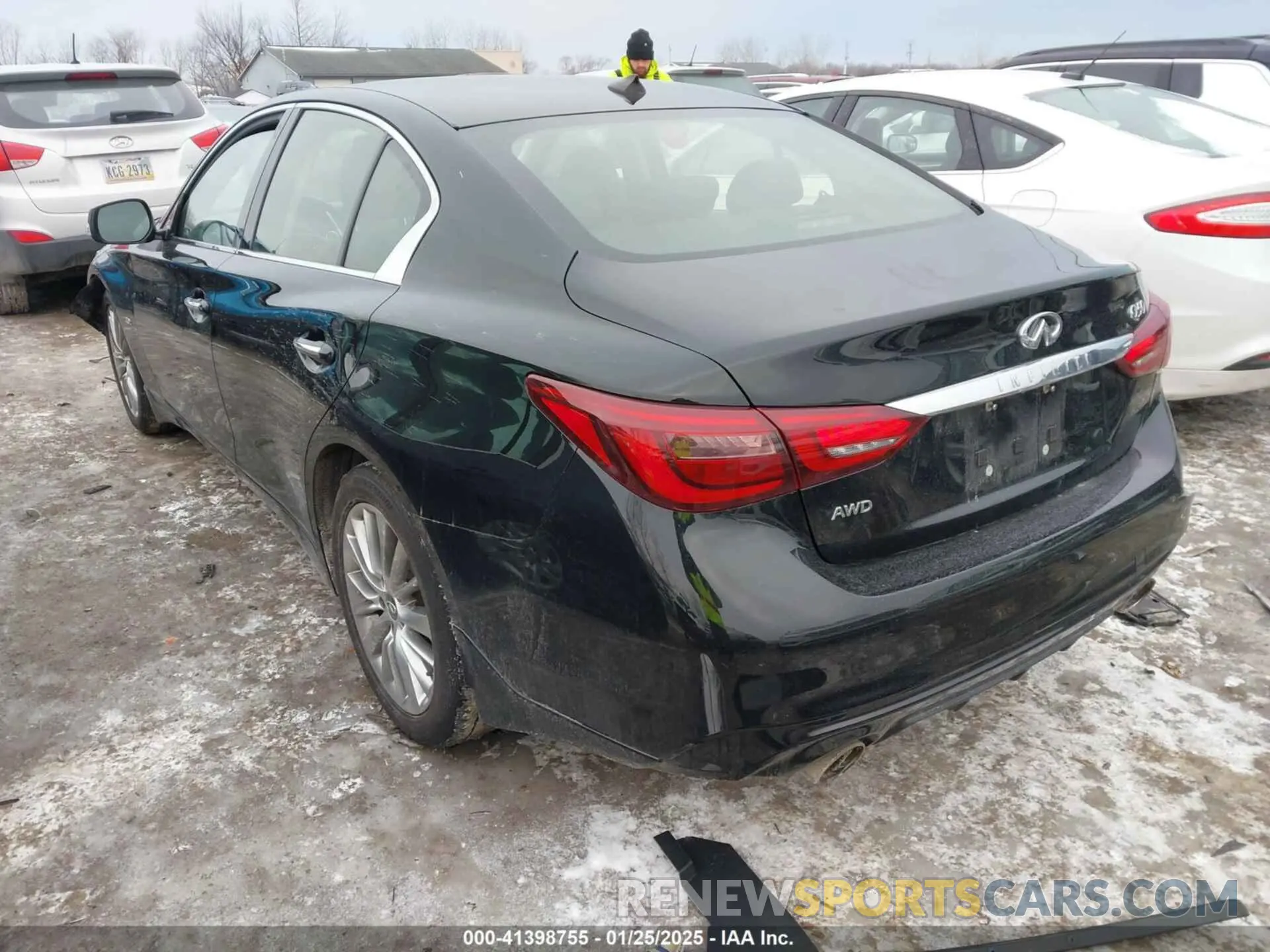 3 Photograph of a damaged car JN1EV7AR9KM593207 INFINITI Q50 2019