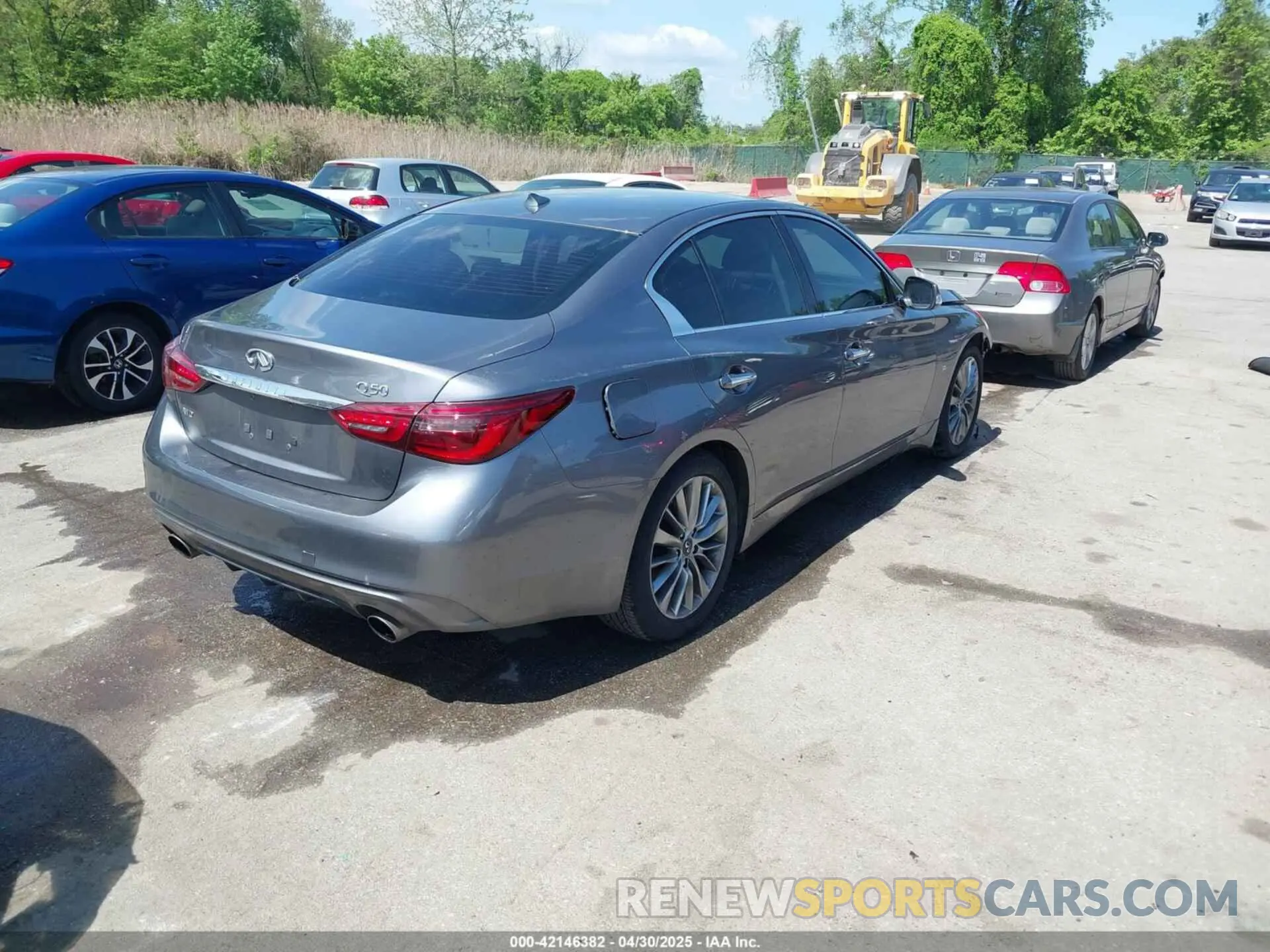 4 Photograph of a damaged car JN1EV7ARXKM552181 INFINITI Q50 2019