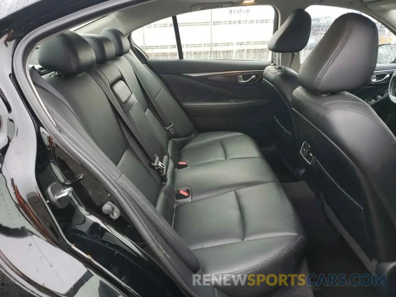 10 Photograph of a damaged car JN1EV7ARXKM554819 INFINITI Q50 2019