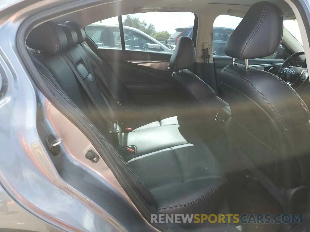 10 Photograph of a damaged car JN1EV7ARXKM590963 INFINITI Q50 2019