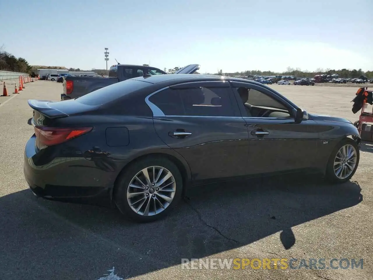 3 Photograph of a damaged car JN1EV7ARXKM592342 INFINITI Q50 2019