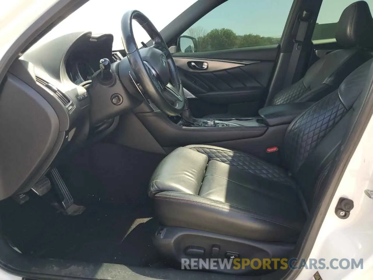 7 Photograph of a damaged car JN1FV7AP0KM780001 INFINITI Q50 2019