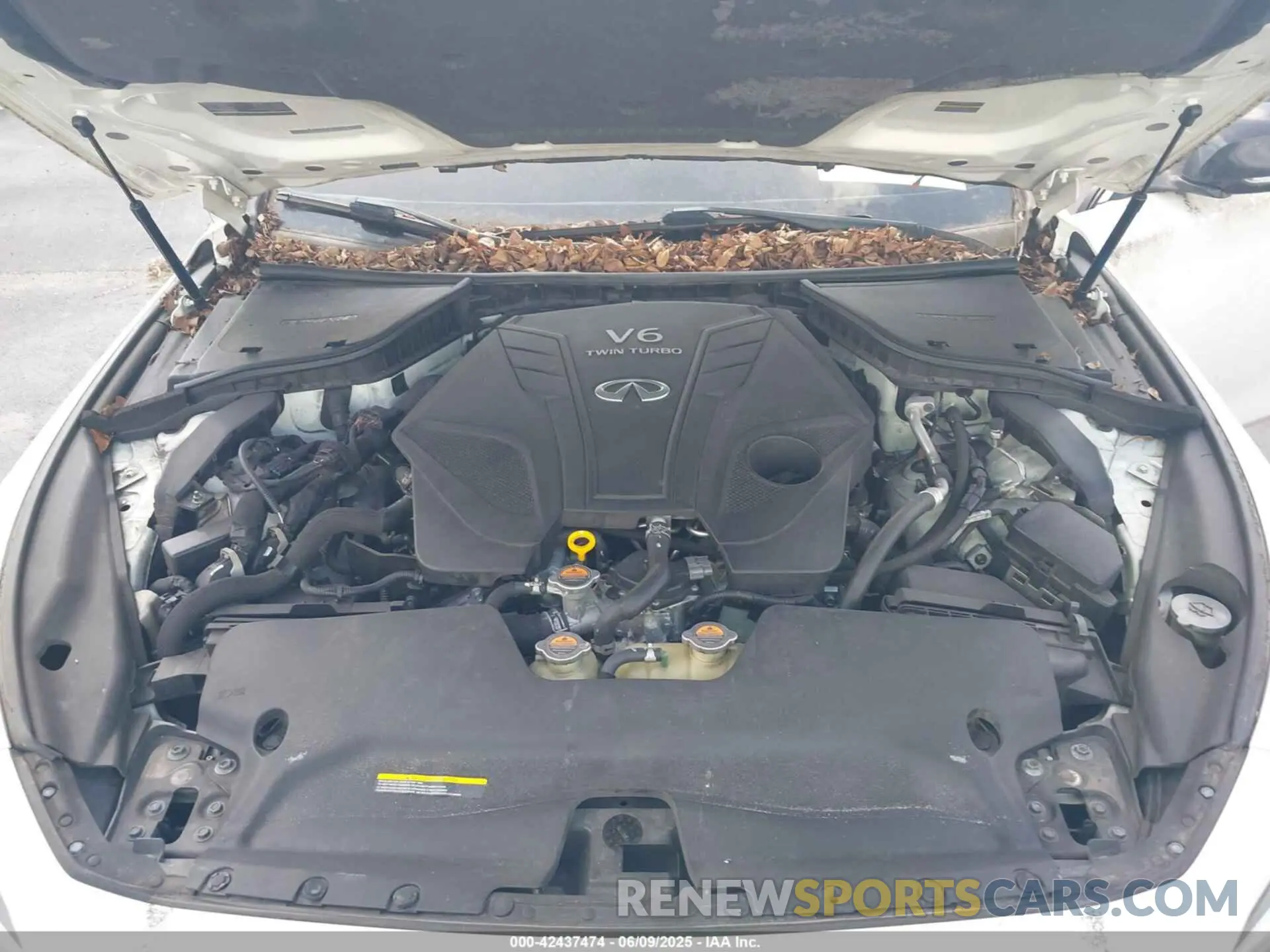 10 Photograph of a damaged car JN1FV7AP4KM760365 INFINITI Q50 2019