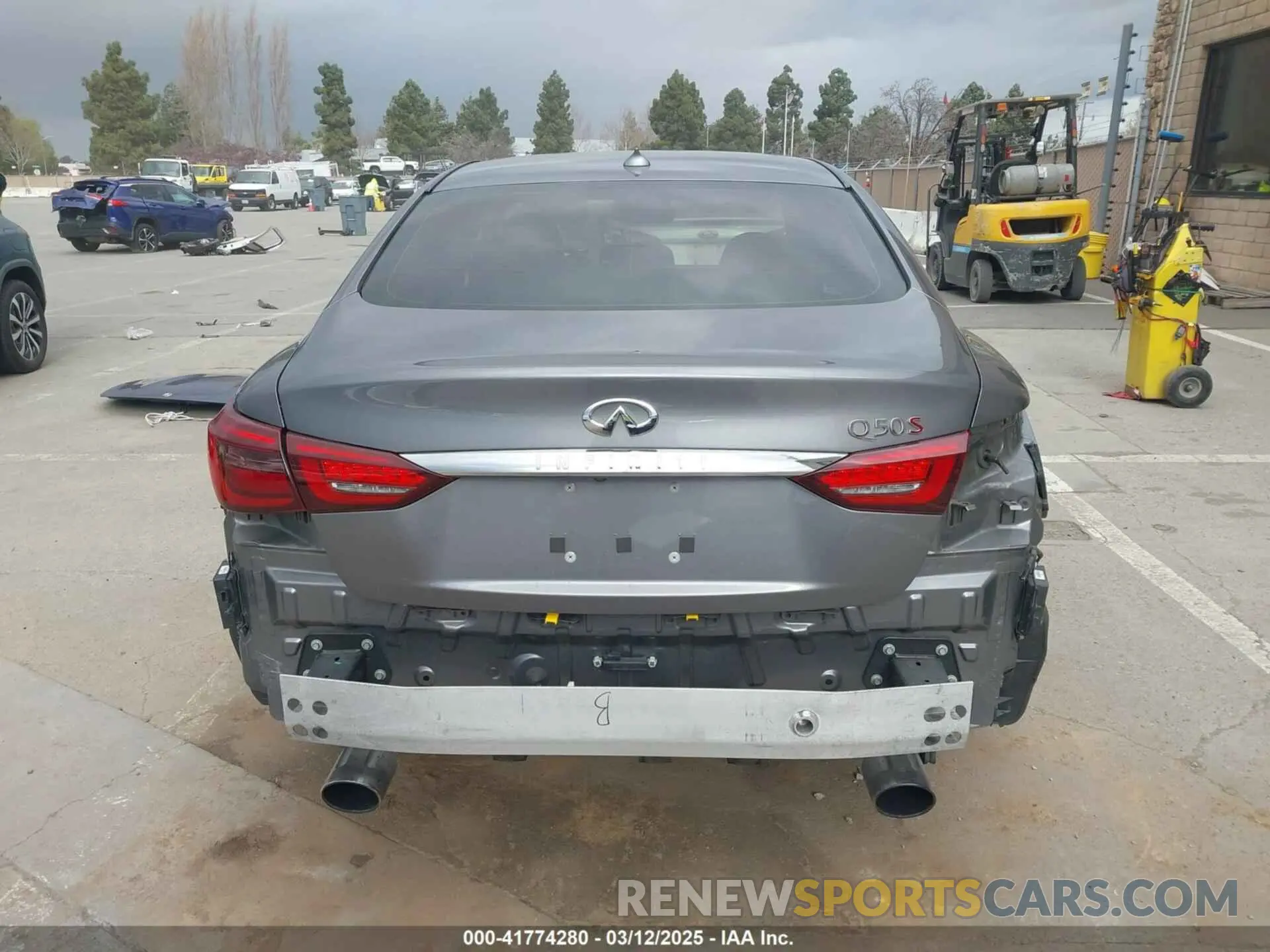 15 Photograph of a damaged car JN1FV7AP4KM760849 INFINITI Q50 2019