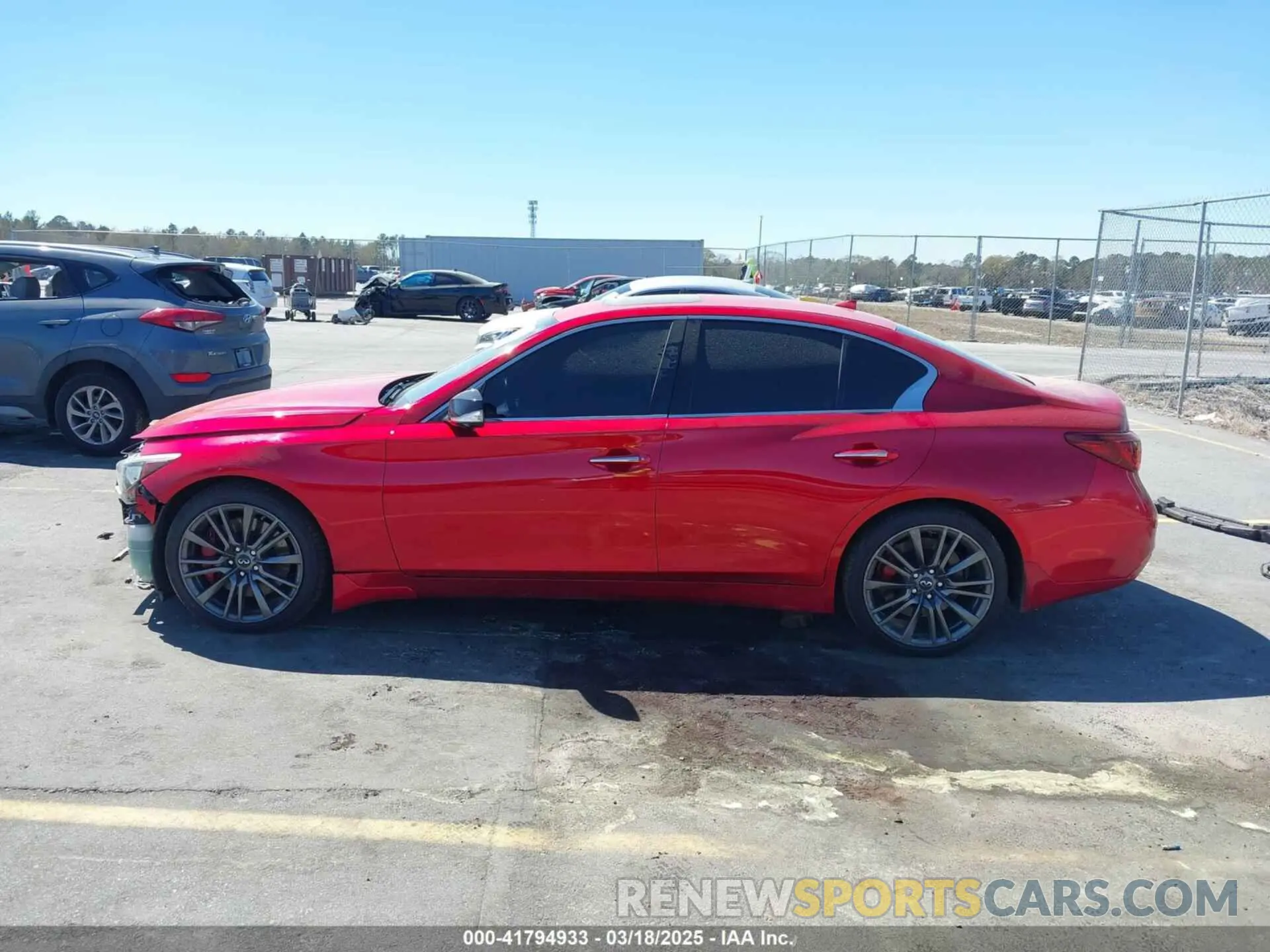 14 Photograph of a damaged car JN1FV7AP8KM760885 INFINITI Q50 2019