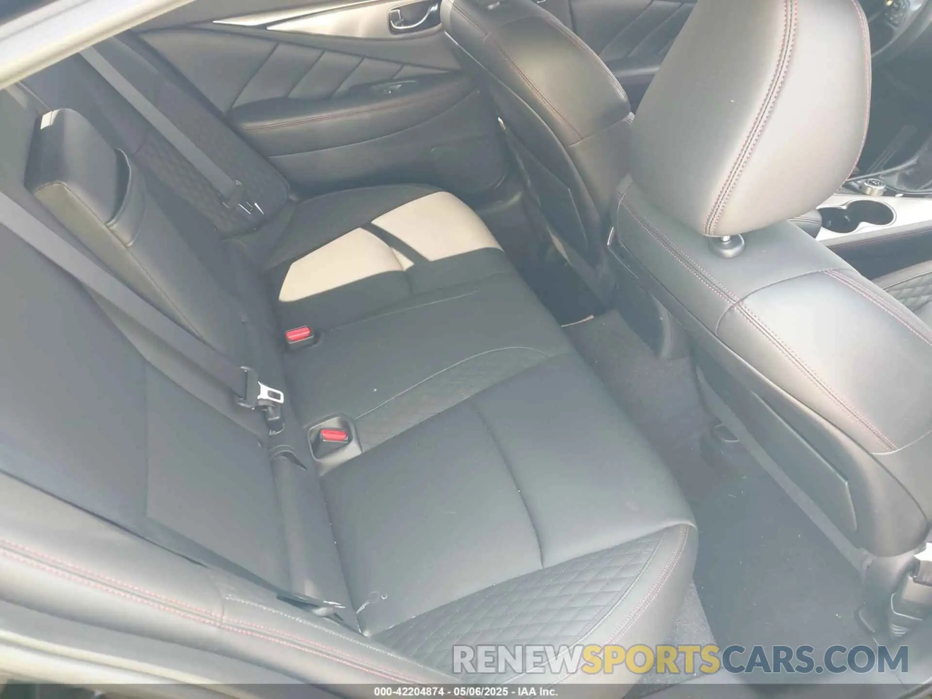 8 Photograph of a damaged car JN1FV7AR0KM830168 INFINITI Q50 2019
