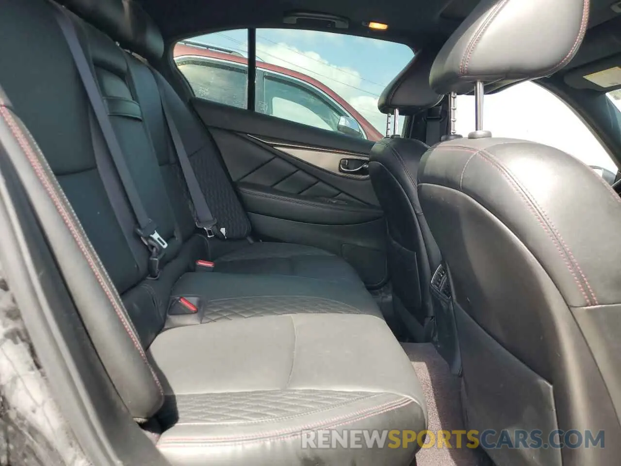 10 Photograph of a damaged car JN1FV7AR2KM830253 INFINITI Q50 2019