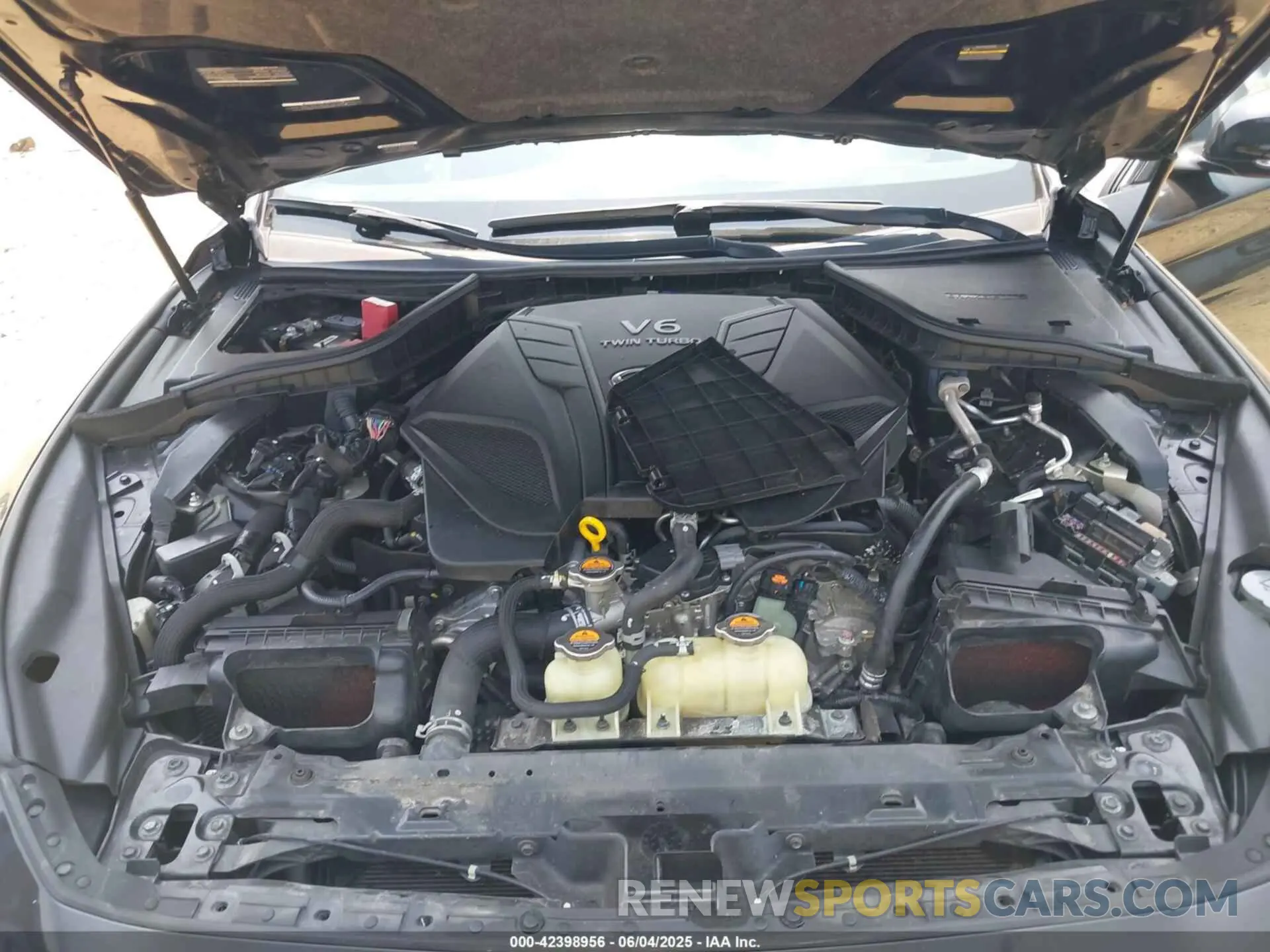 10 Photograph of a damaged car JN1FV7AR3KM800579 INFINITI Q50 2019
