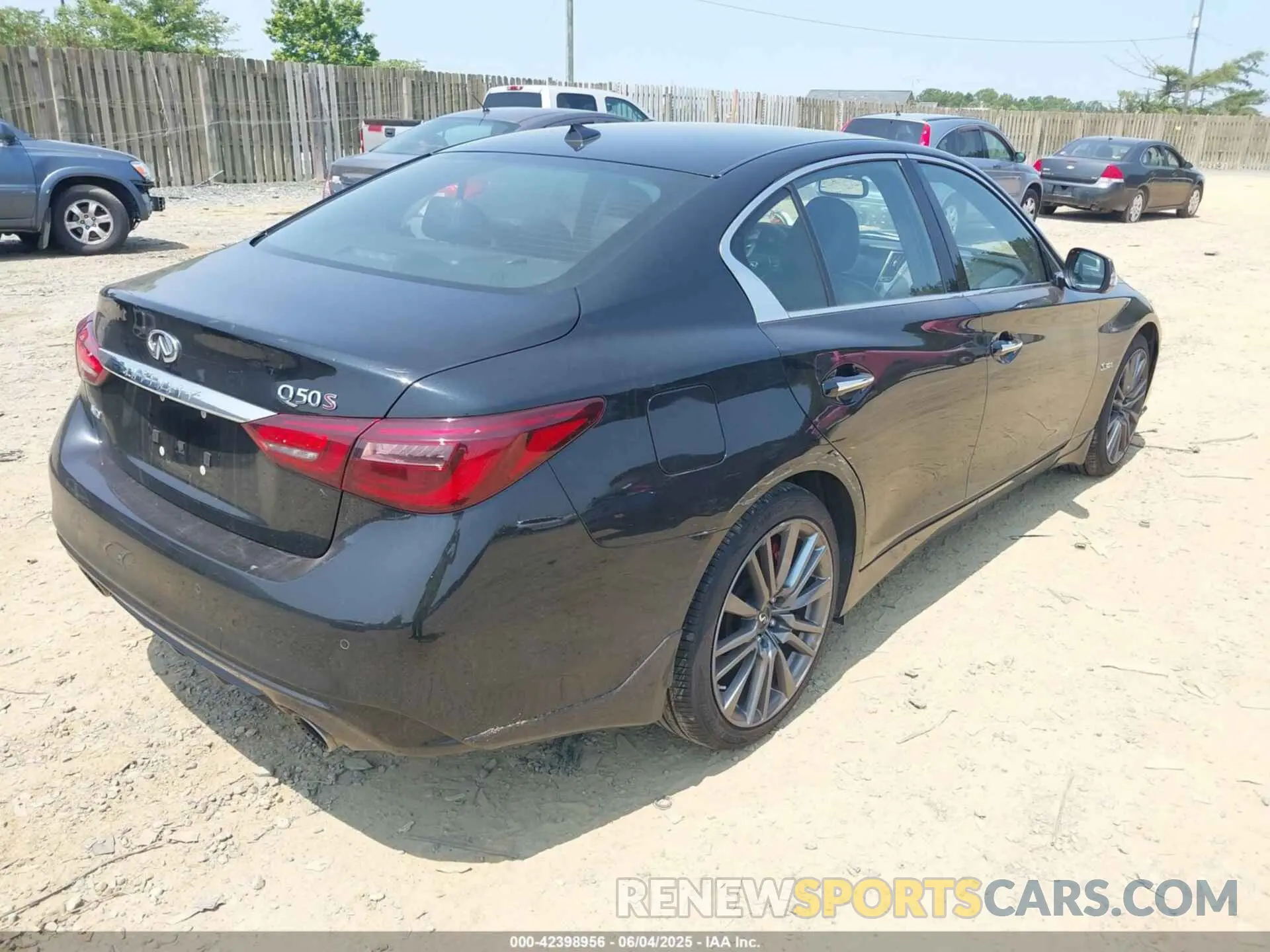 4 Photograph of a damaged car JN1FV7AR3KM800579 INFINITI Q50 2019
