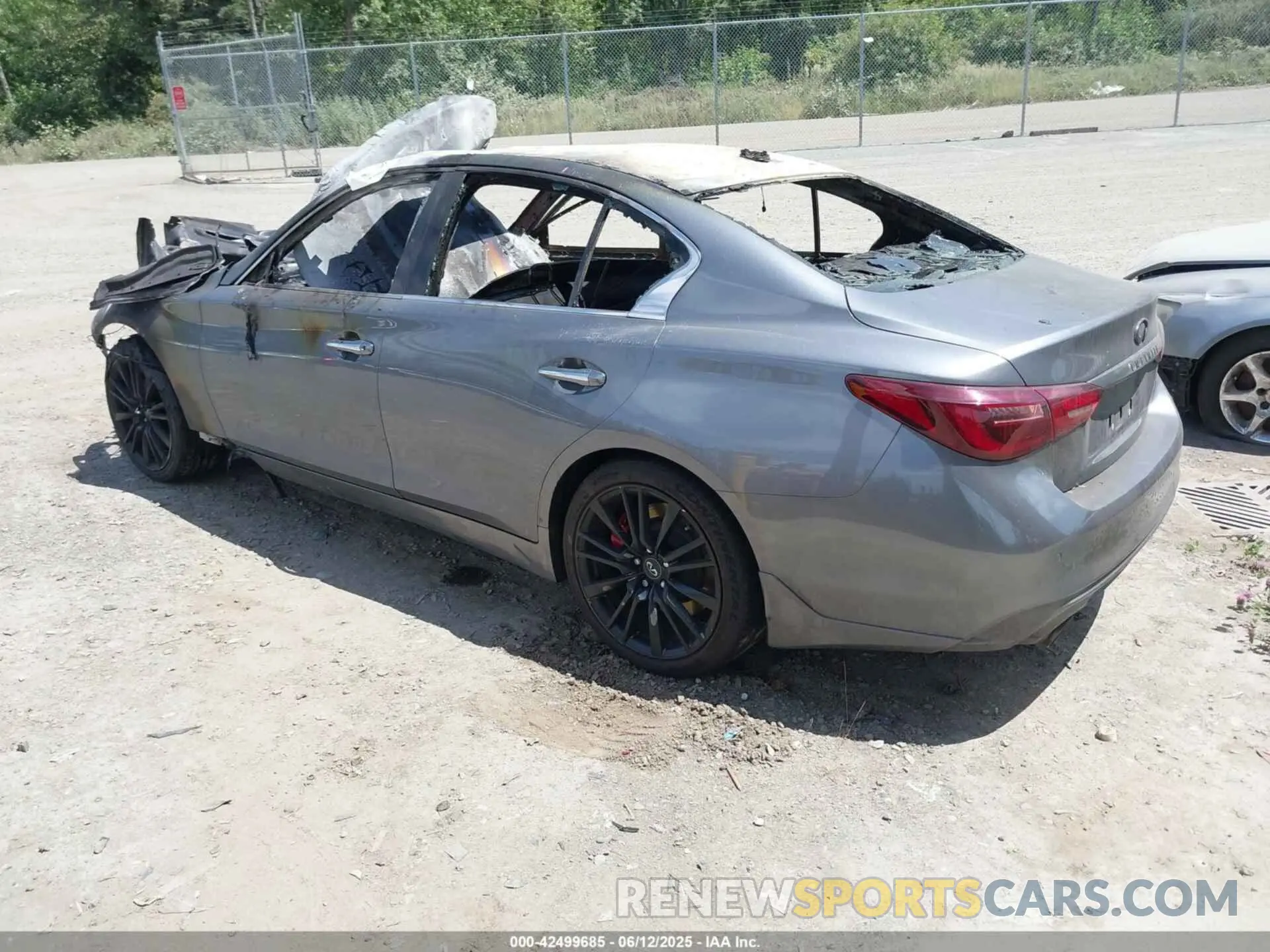 3 Photograph of a damaged car JN1FV7AR4KM801000 INFINITI Q50 2019
