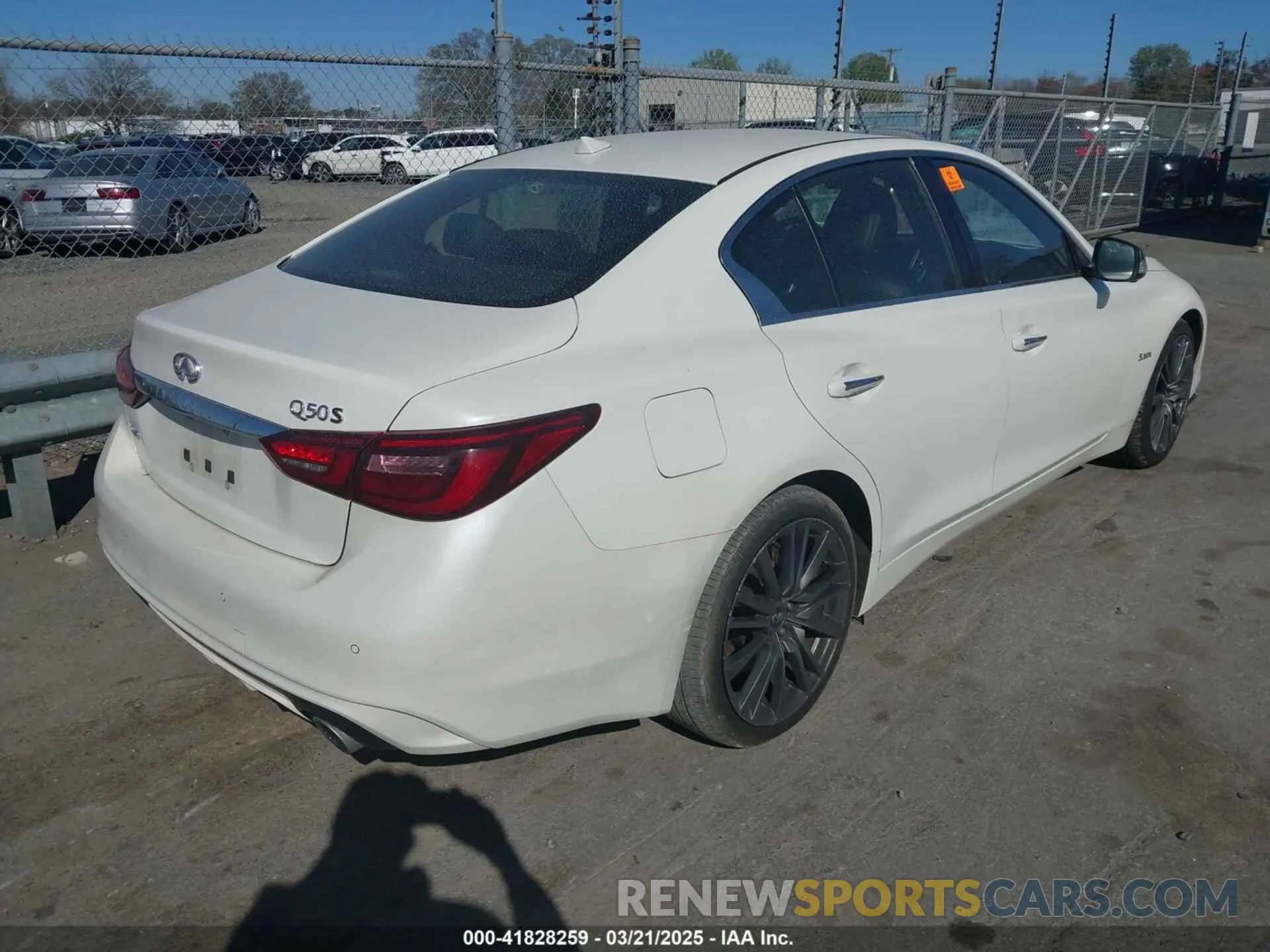 4 Photograph of a damaged car JN1FV7AR6KM800091 INFINITI Q50 2019