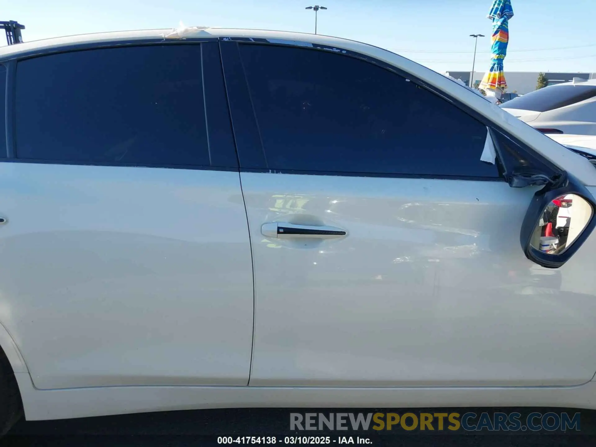 14 Photograph of a damaged car JN1EV7AP0LM207094 INFINITI Q50 2020