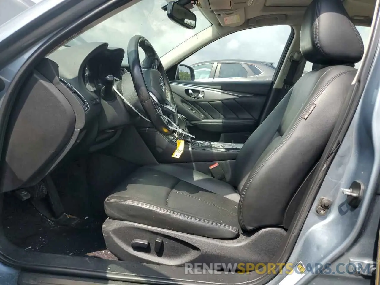7 Photograph of a damaged car JN1EV7AP0LM207550 INFINITI Q50 2020