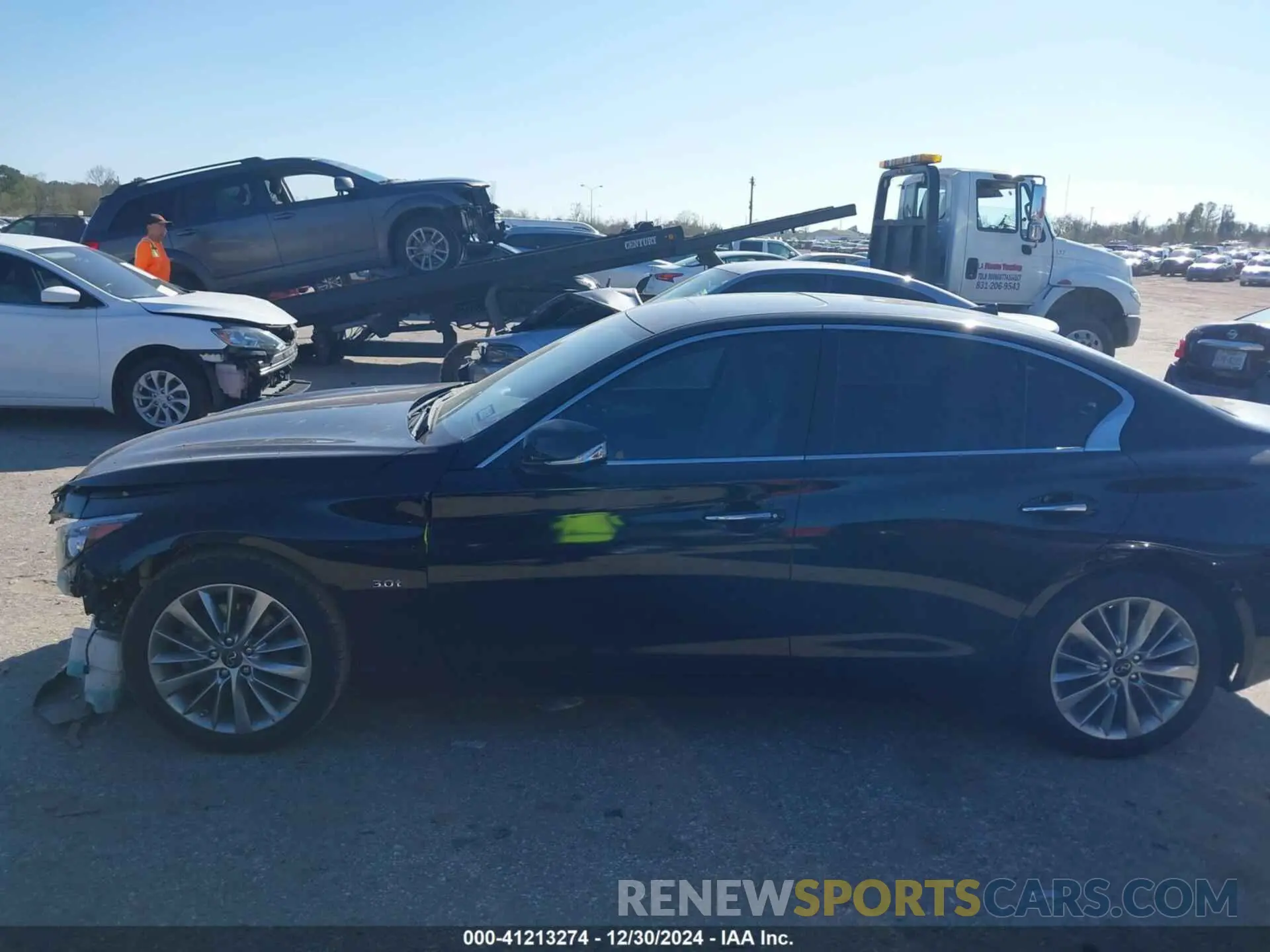 14 Photograph of a damaged car JN1EV7AP0LM208505 INFINITI Q50 2020