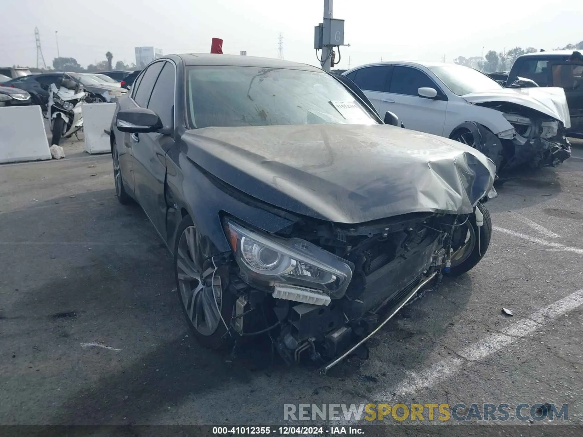 1 Photograph of a damaged car JN1EV7AP1LM200977 INFINITI Q50 2020