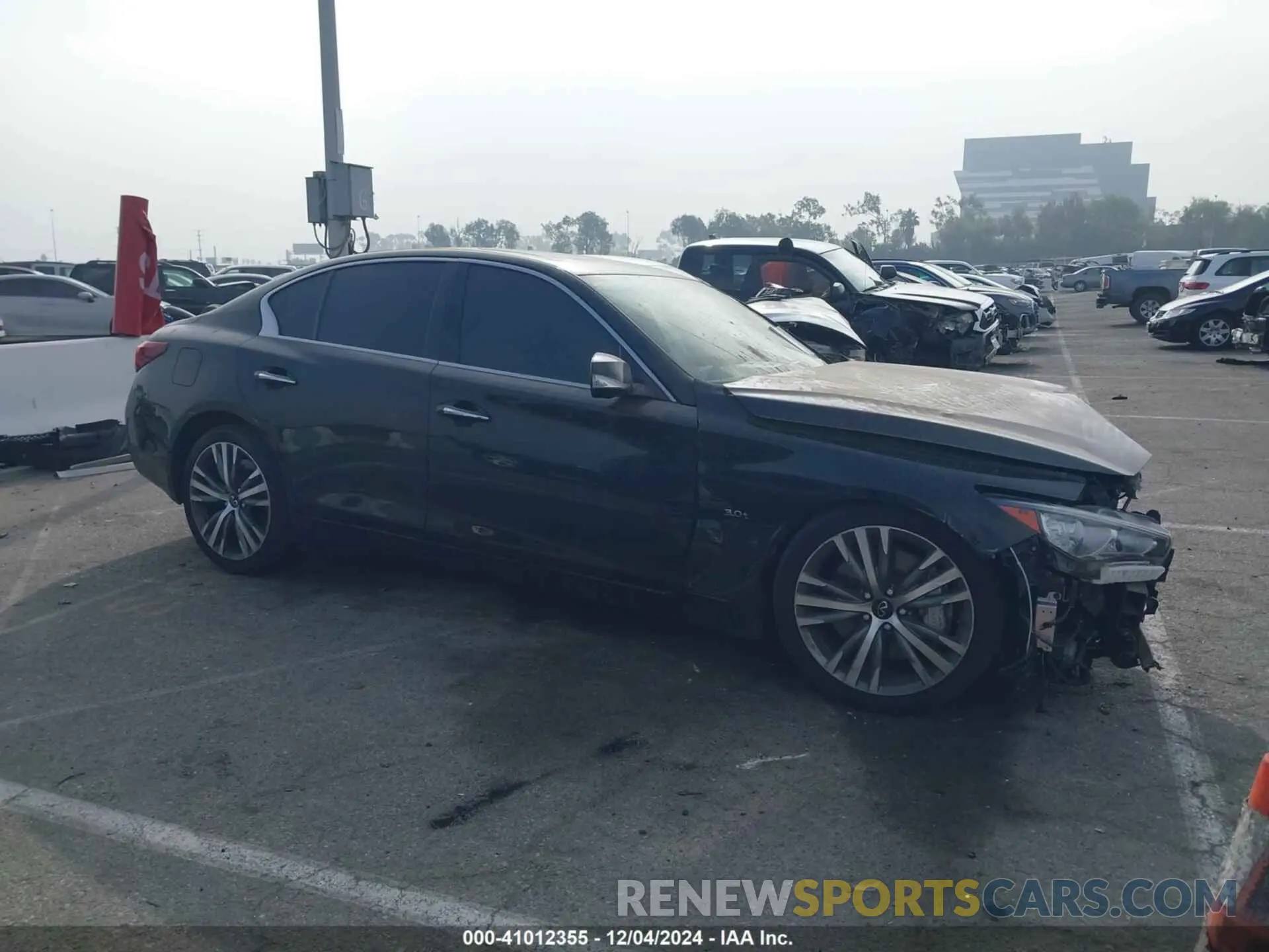 13 Photograph of a damaged car JN1EV7AP1LM200977 INFINITI Q50 2020