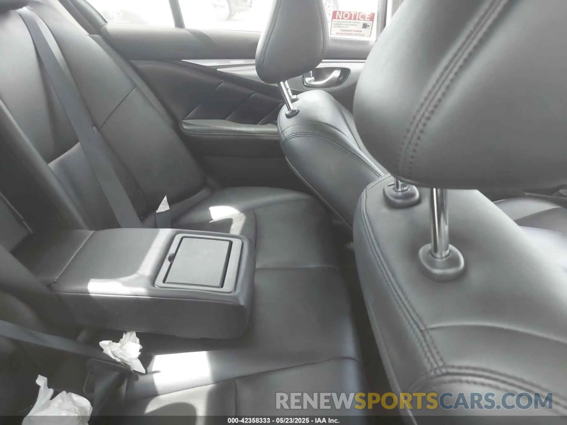 8 Photograph of a damaged car JN1EV7AP1LM201269 INFINITI Q50 2020