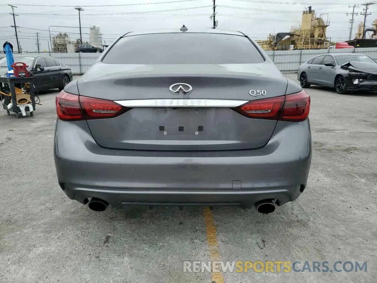 6 Photograph of a damaged car JN1EV7AP1LM202681 INFINITI Q50 2020