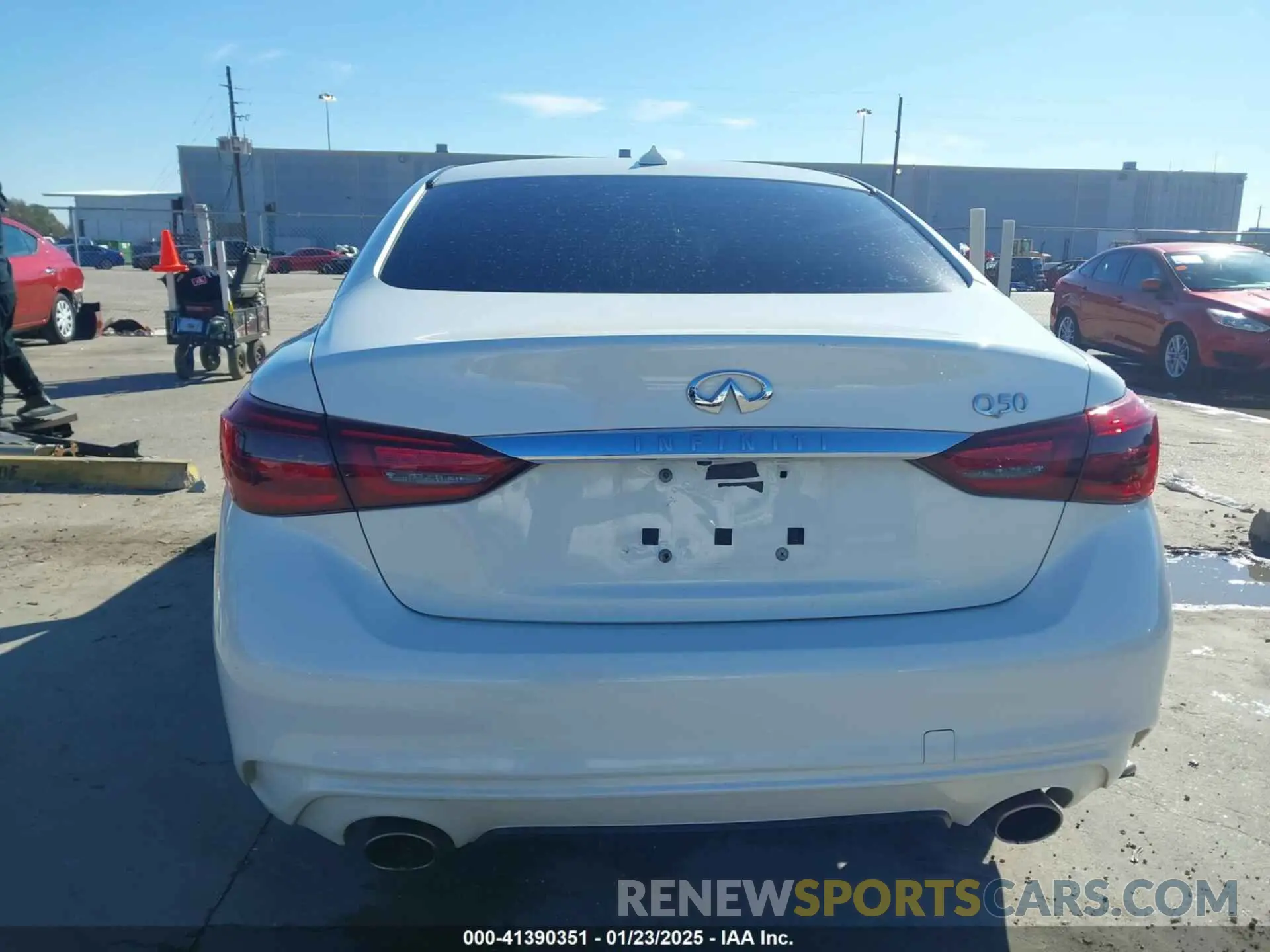 16 Photograph of a damaged car JN1EV7AP1LM205306 INFINITI Q50 2020