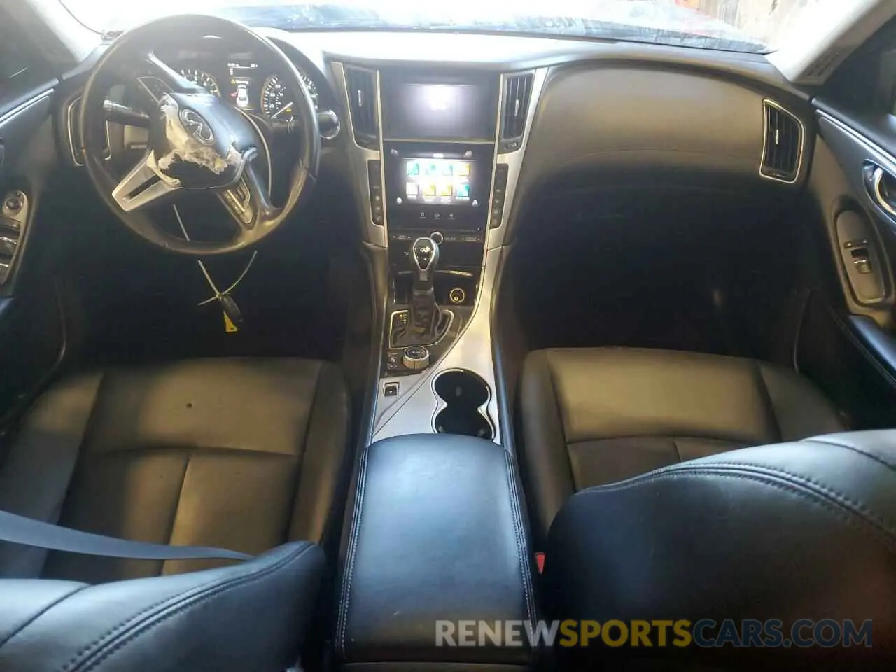 8 Photograph of a damaged car JN1EV7AP1LM206004 INFINITI Q50 2020