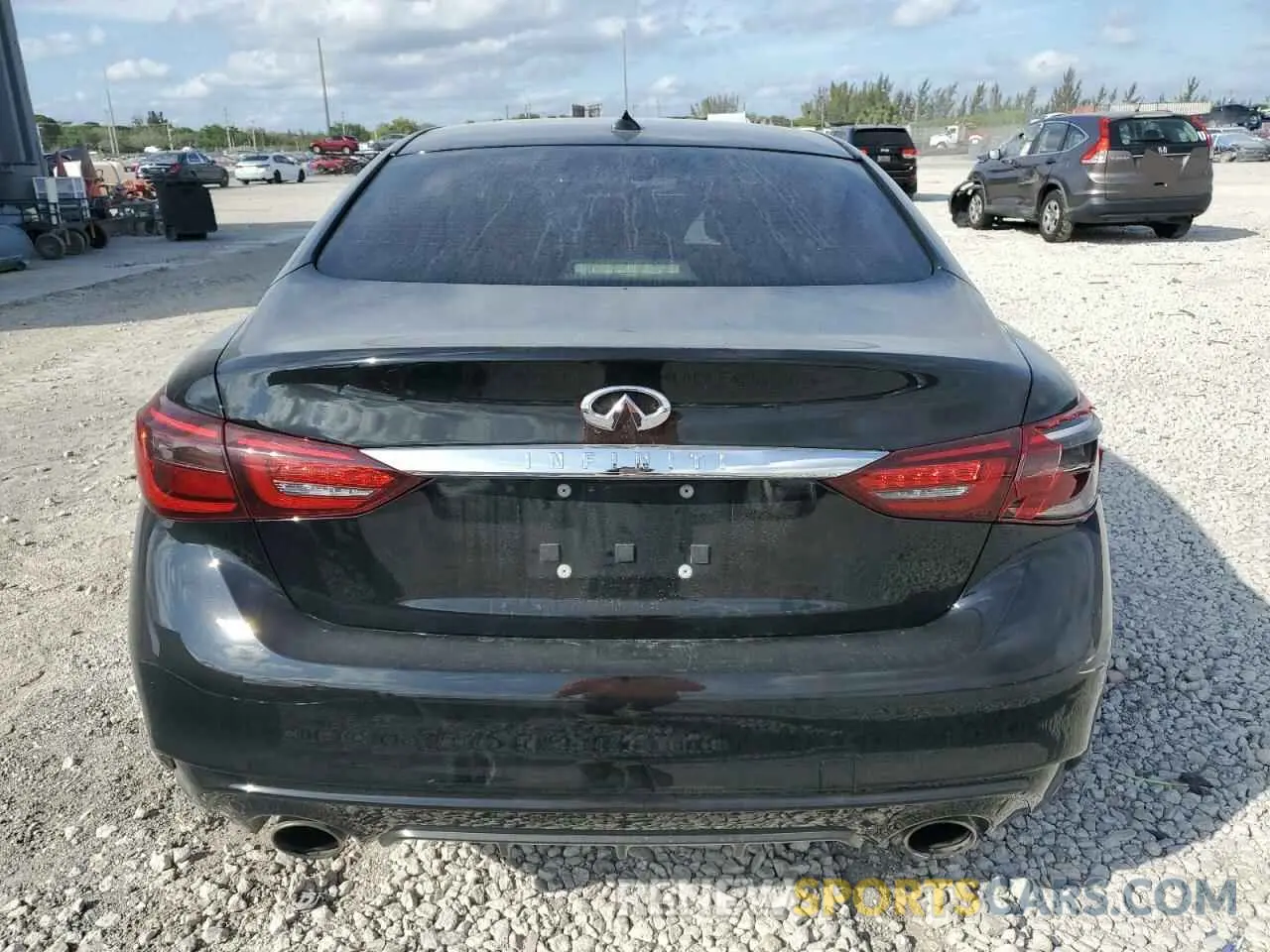 6 Photograph of a damaged car JN1EV7AP1LM207475 INFINITI Q50 2020