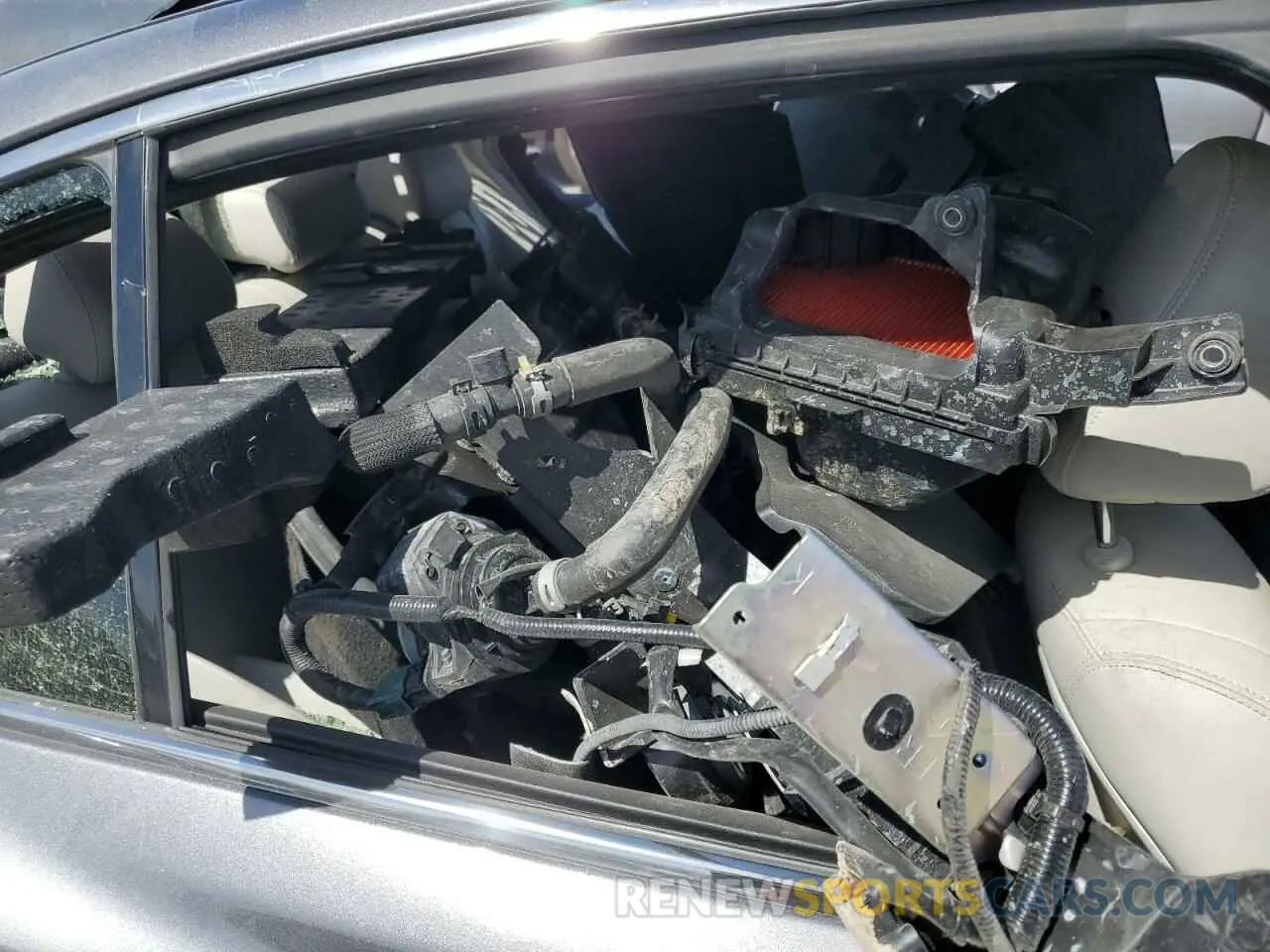 10 Photograph of a damaged car JN1EV7AP1LM208819 INFINITI Q50 2020