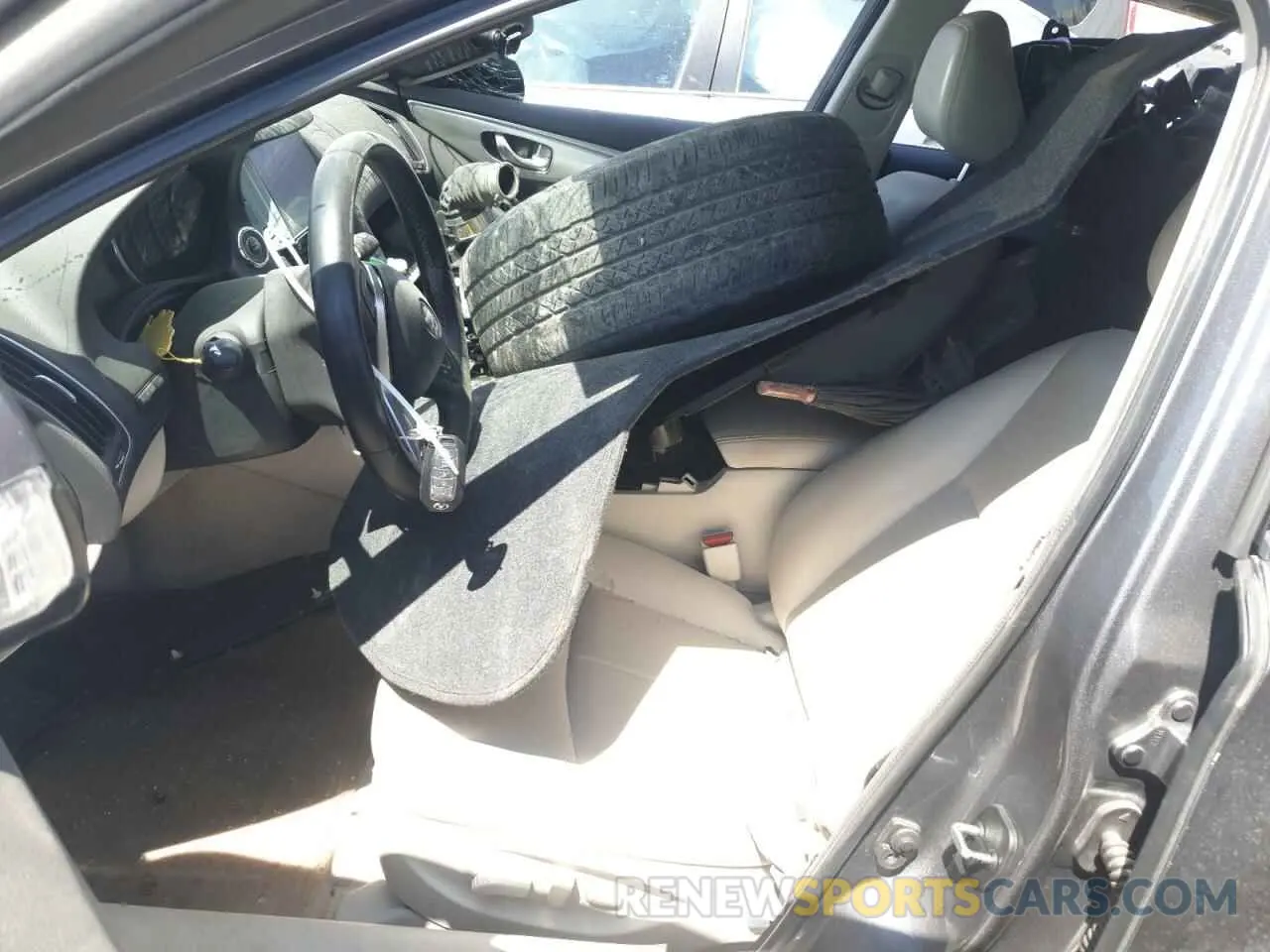 7 Photograph of a damaged car JN1EV7AP1LM208819 INFINITI Q50 2020
